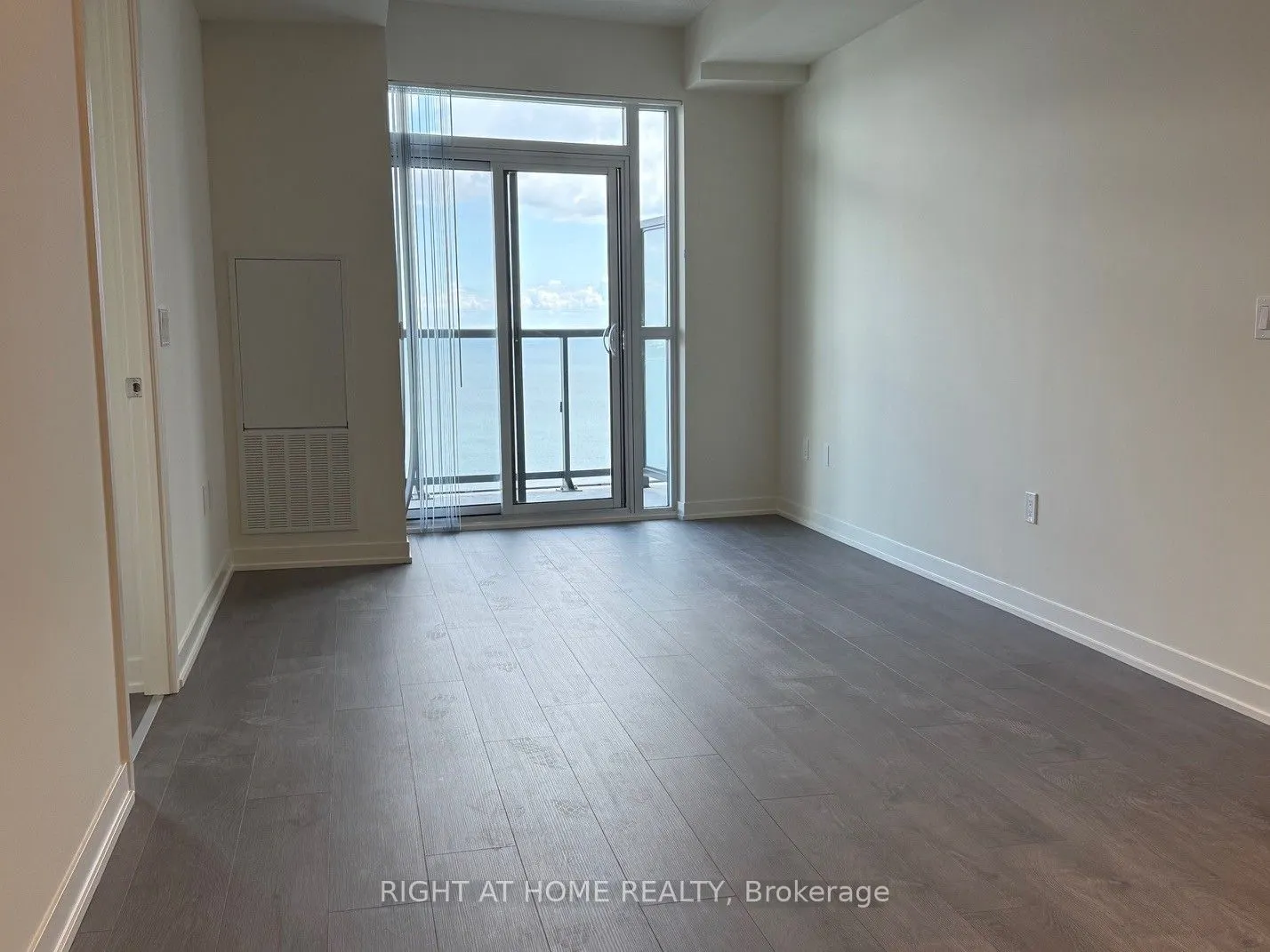 38 ANNIE CRAIG Drive, #3803
