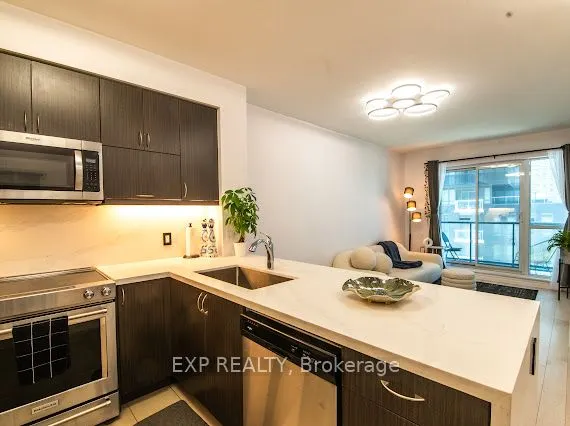 39 Annie Craig Drive, #602