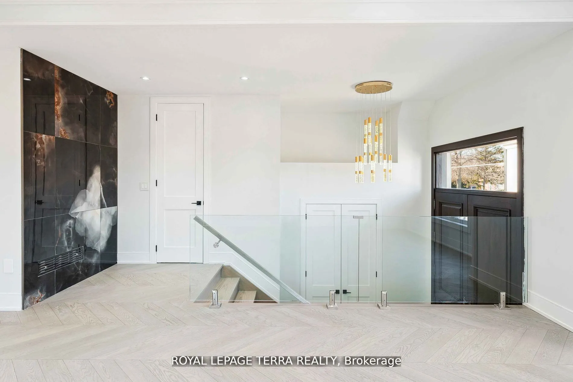 309 Ranee Avenue