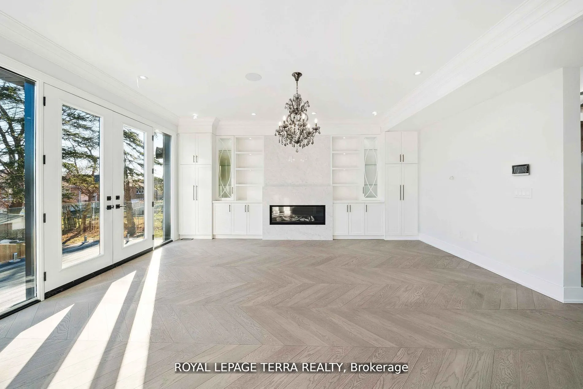 309 Ranee Avenue
