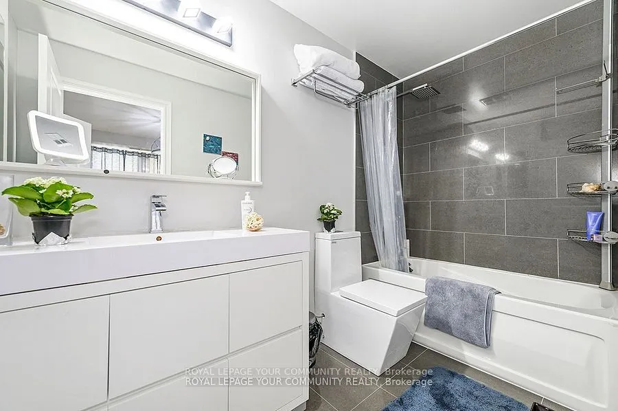 25 Earlington Avenue, #114