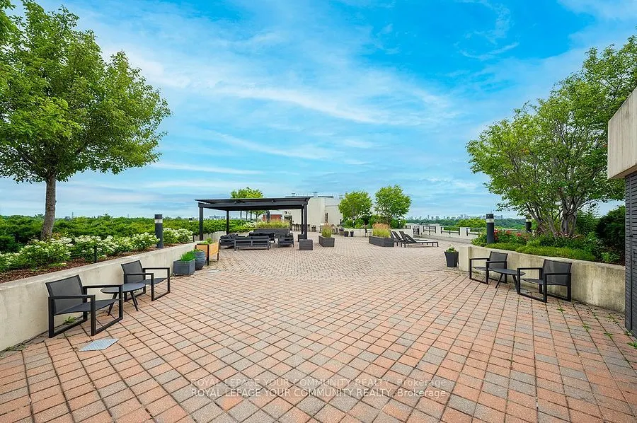 25 Earlington Avenue, #114
