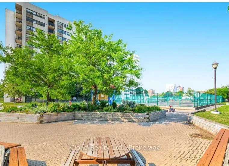 2900 Battleford Road, #1110