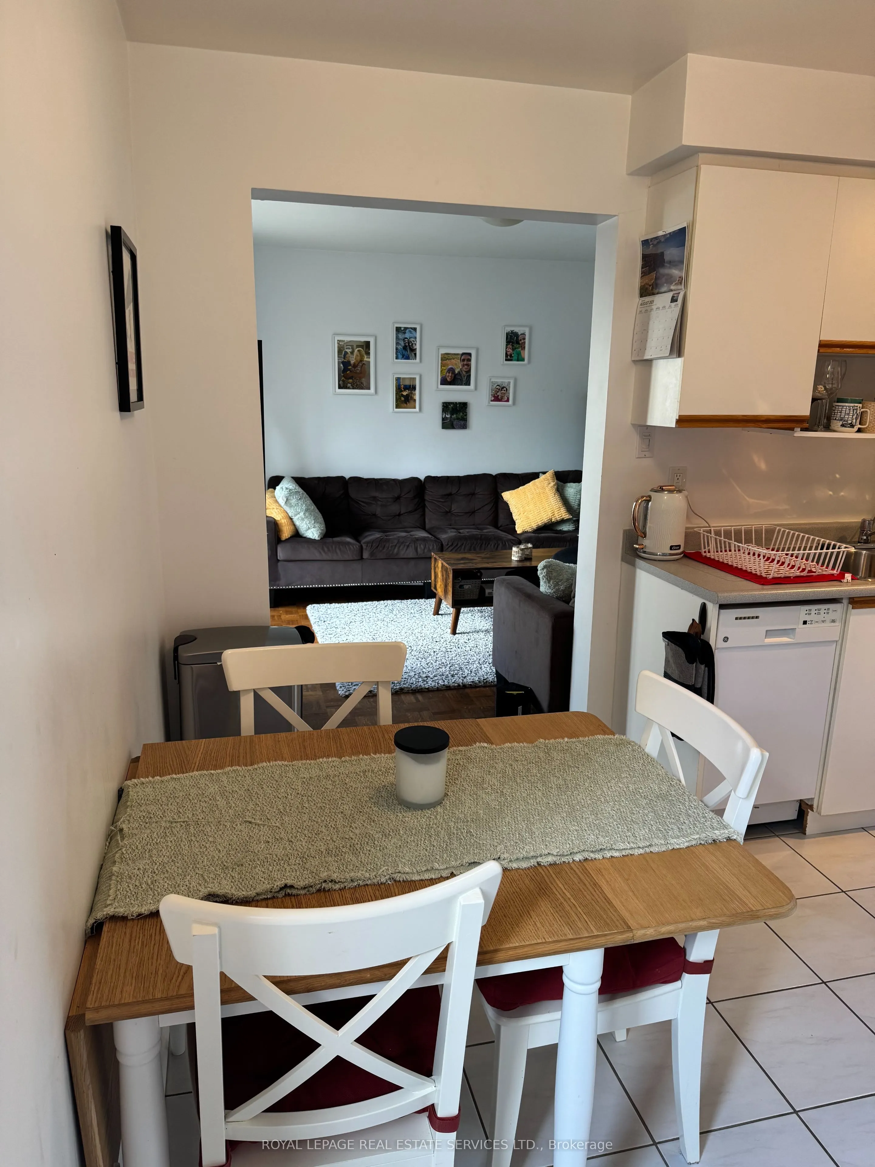 4 Harshaw Avenue, #2