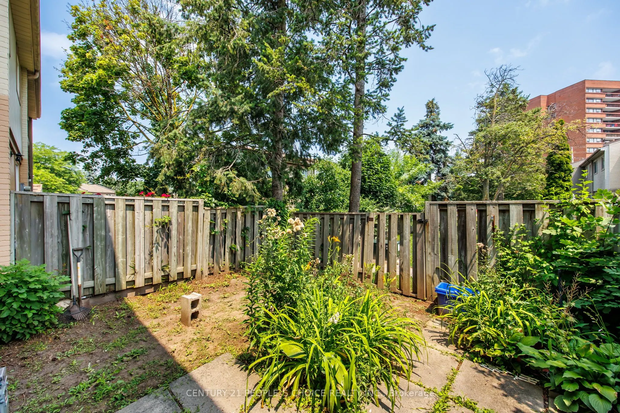 3500 Glen Erin Drive, #23