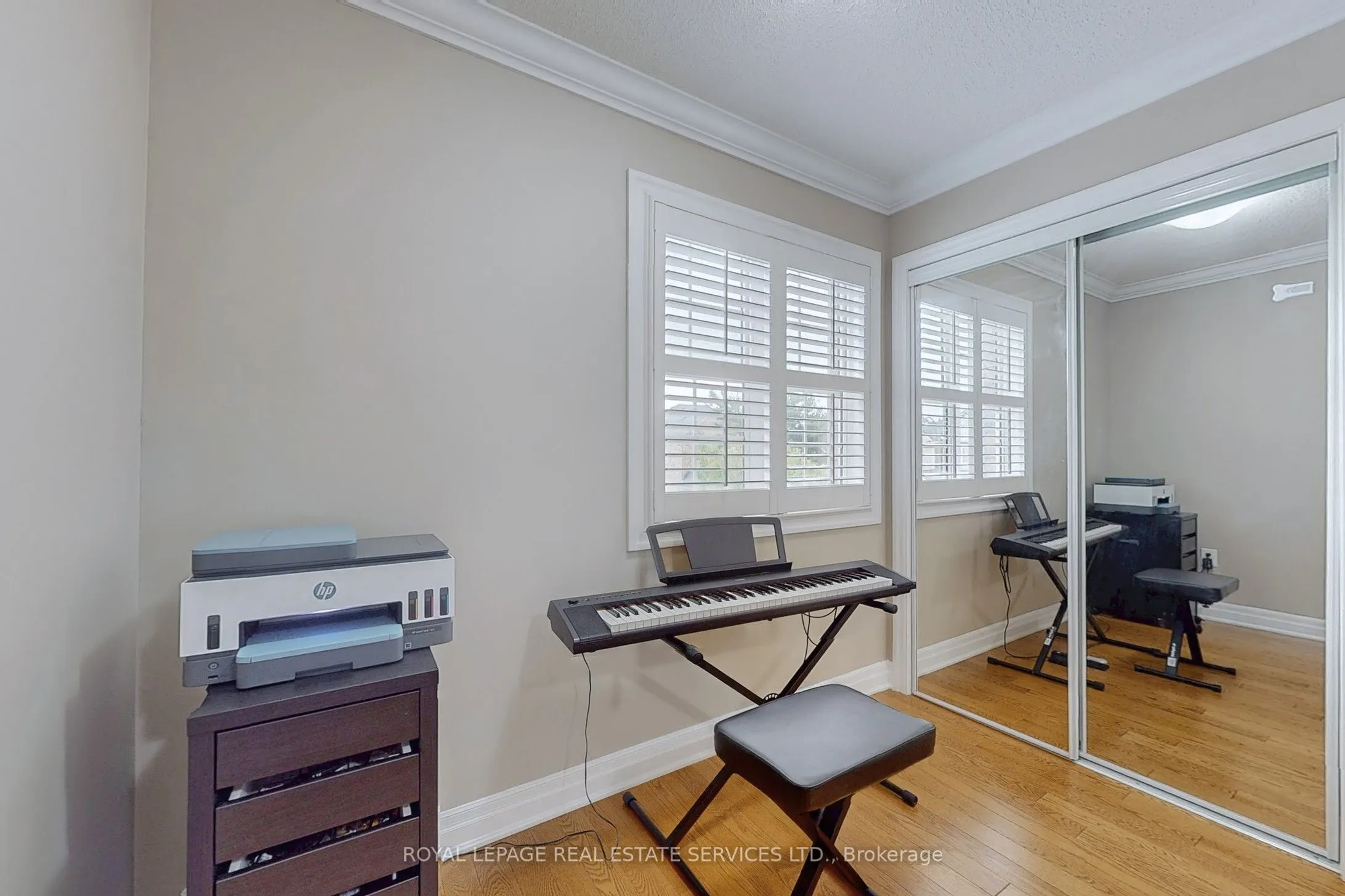 659 Hood Terrace