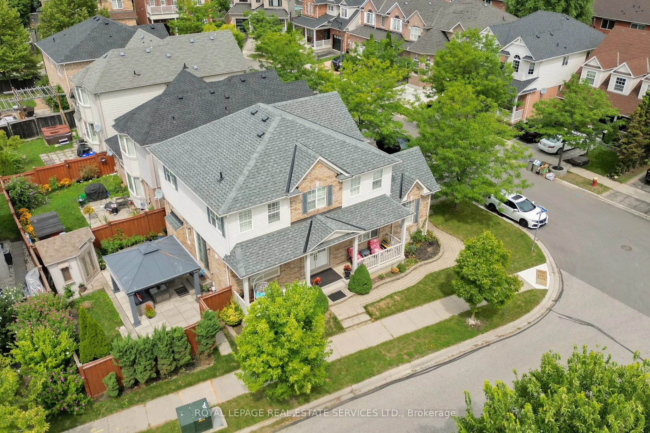 659 Hood Terrace