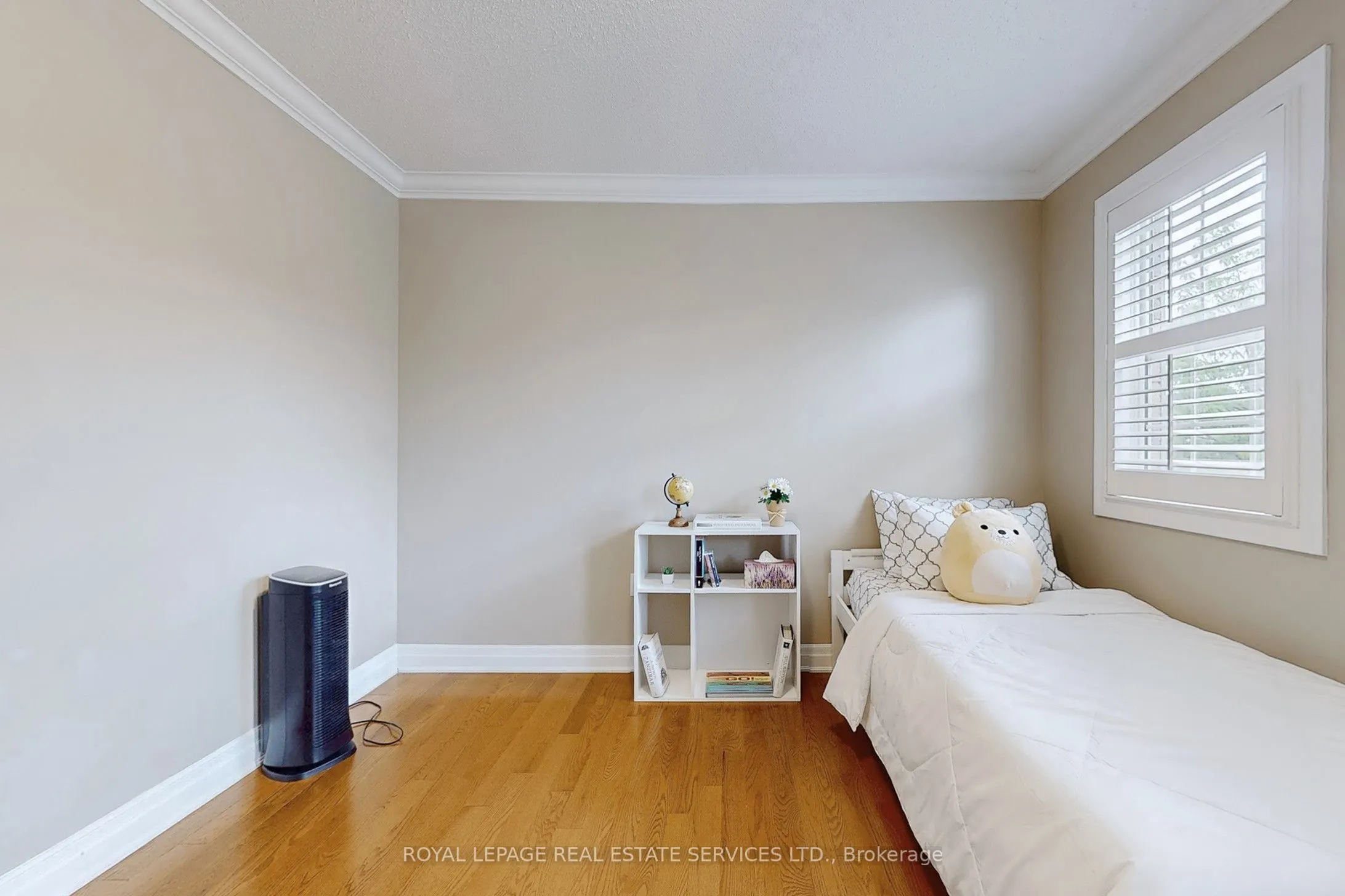 659 Hood Terrace