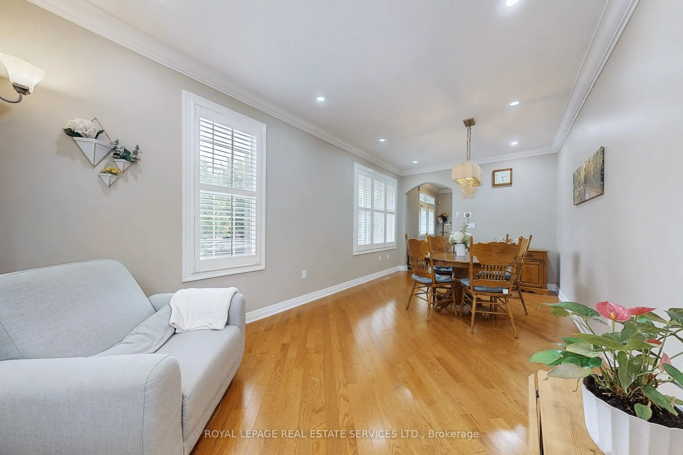 659 Hood Terrace