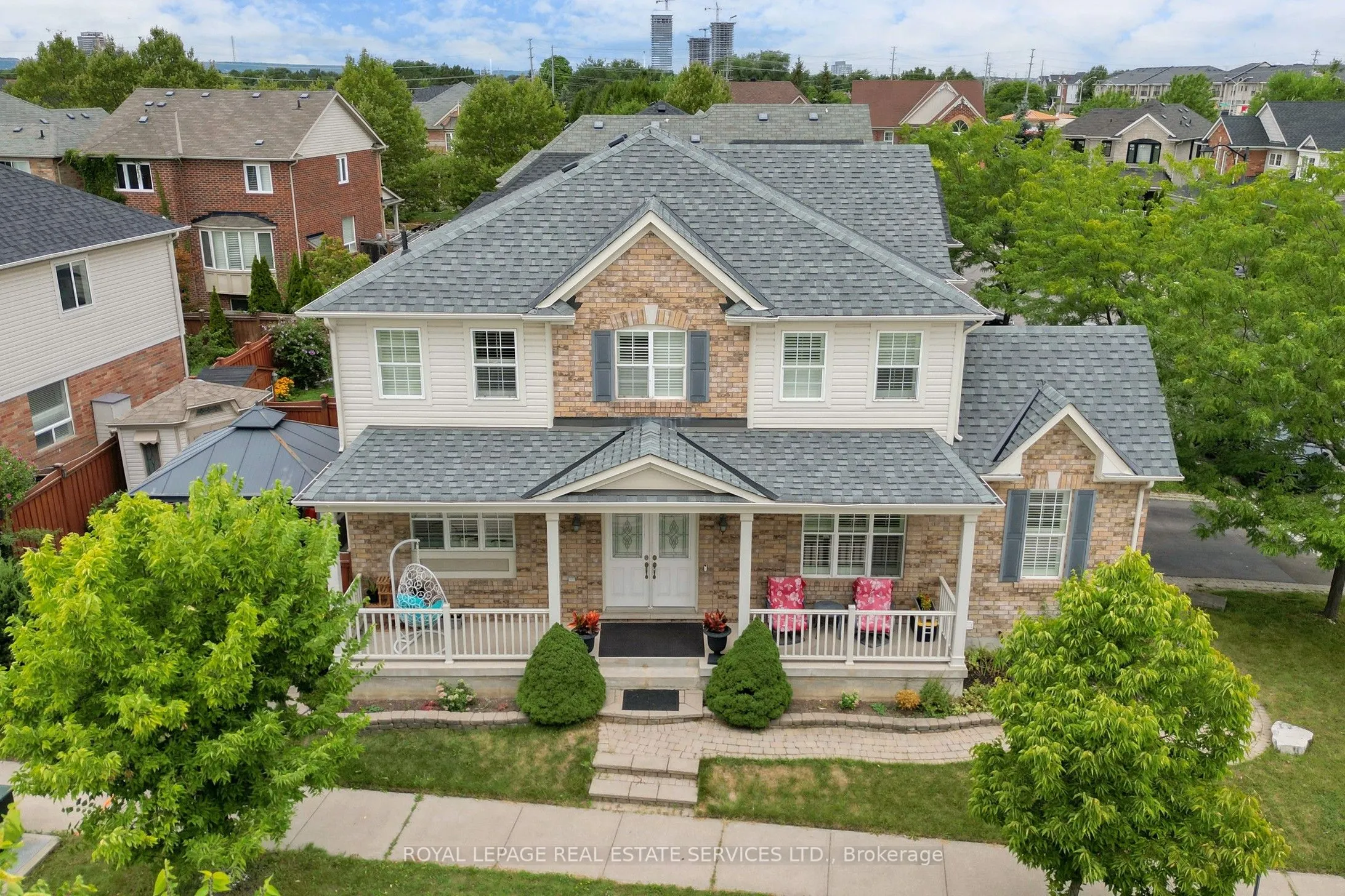 659 Hood Terrace
