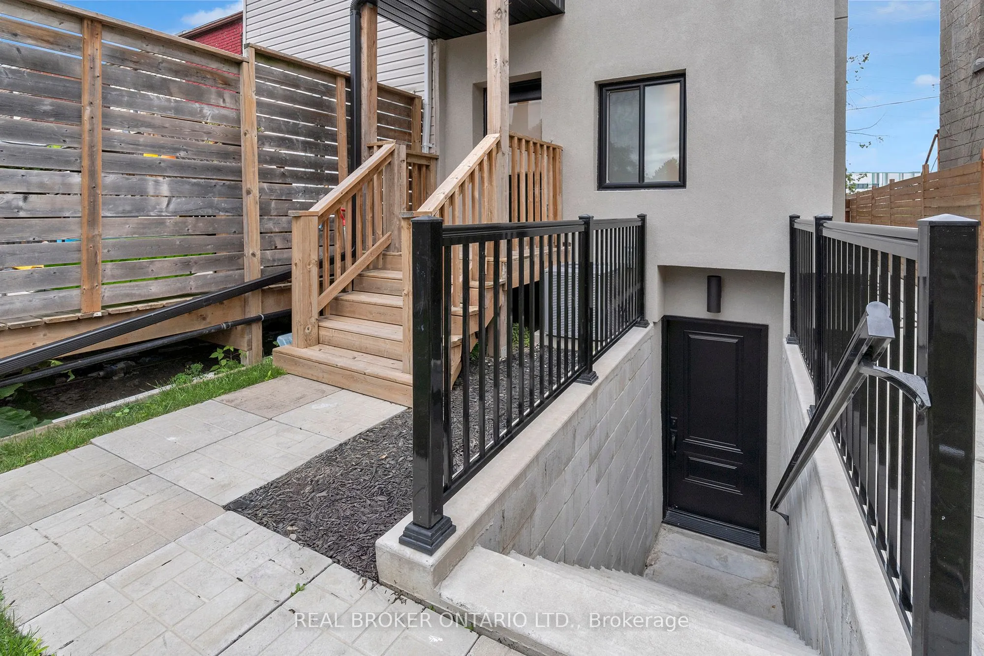 120 Wiltshire Avenue
