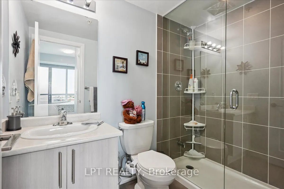 55 Yorkland Boulevard, #8