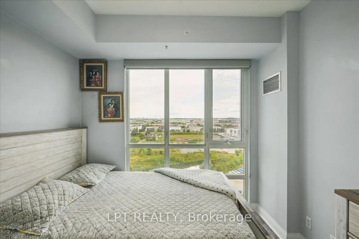 55 Yorkland Boulevard, #8