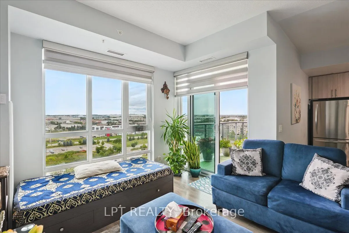55 Yorkland Boulevard, #8