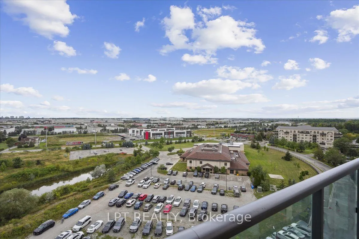 55 Yorkland Boulevard, #8