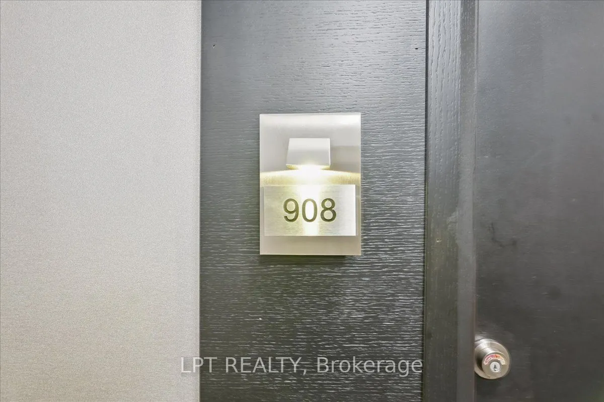 55 Yorkland Boulevard, #8