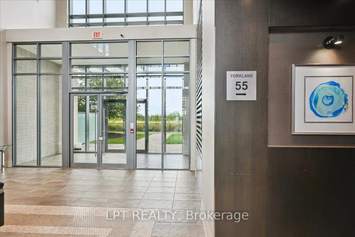 55 Yorkland Boulevard, #8