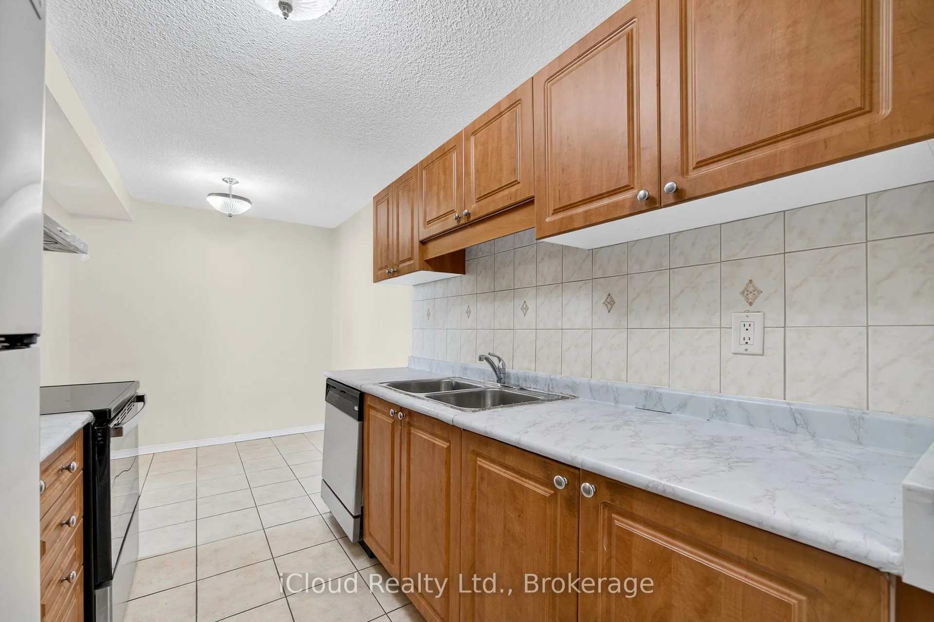 2900 Battleford Road, #1110