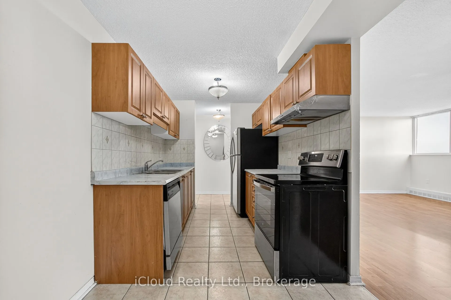 2900 Battleford Road, #1110
