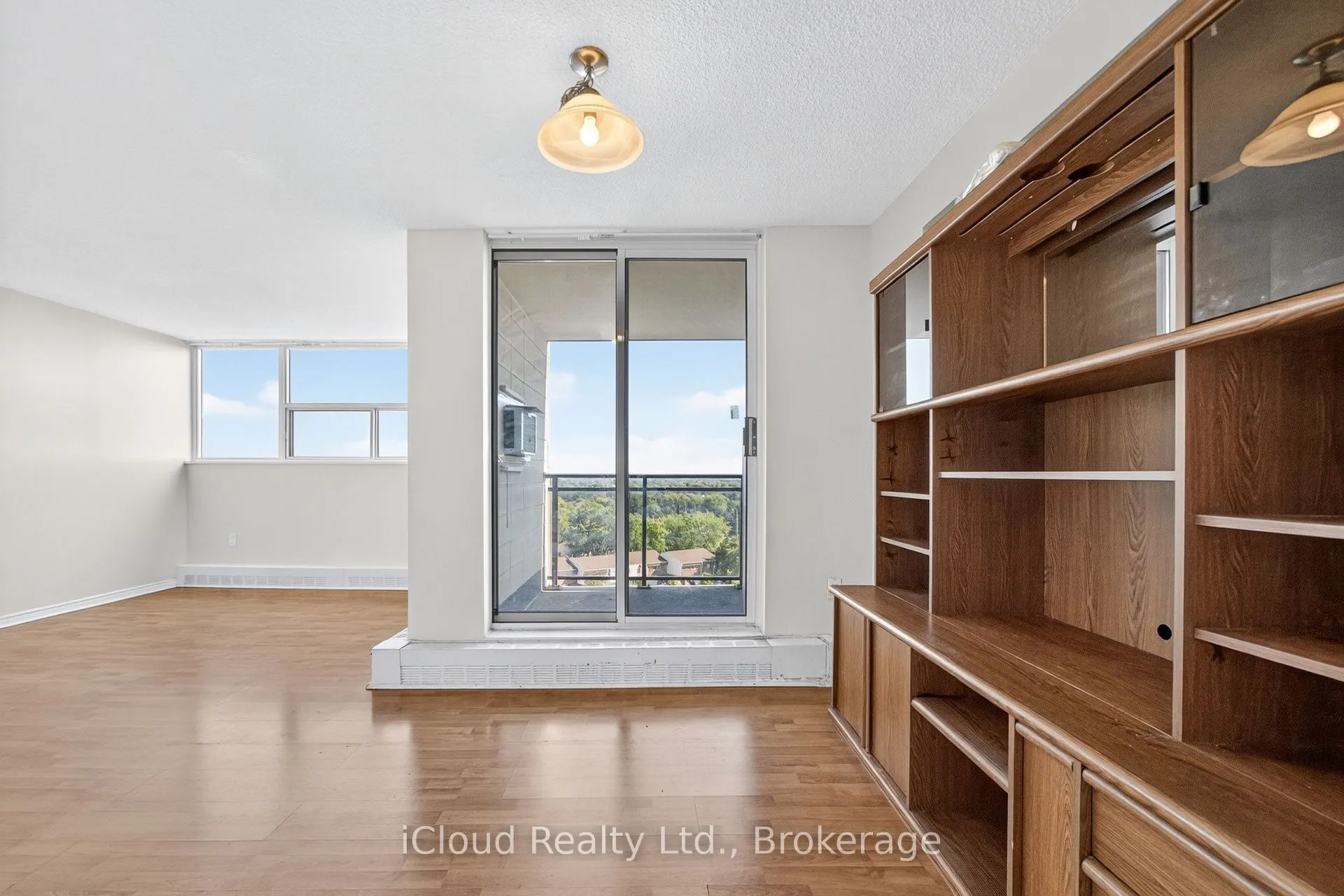 2900 Battleford Road, #1110
