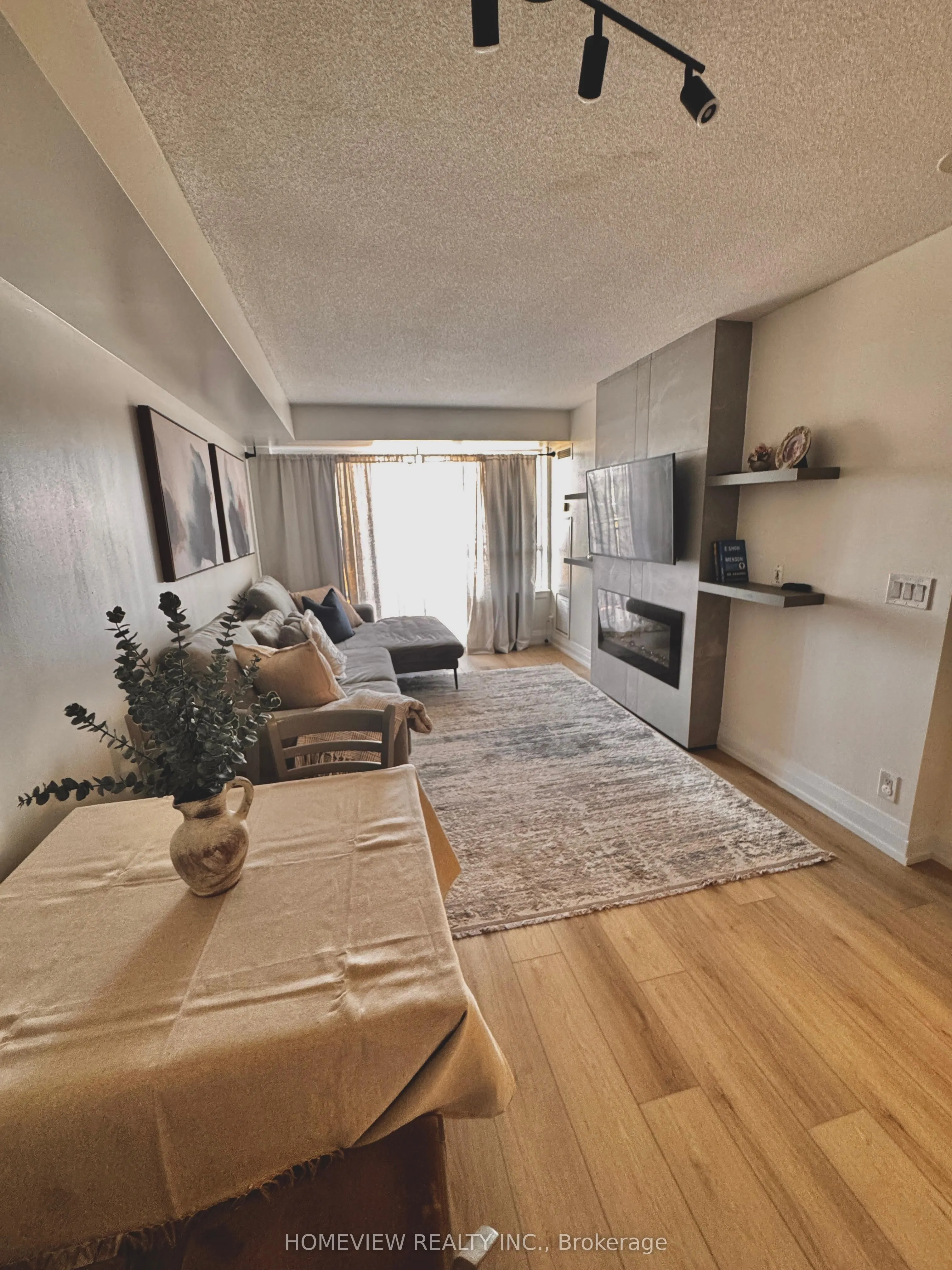 1070 Sheppard Avenue W, #1211