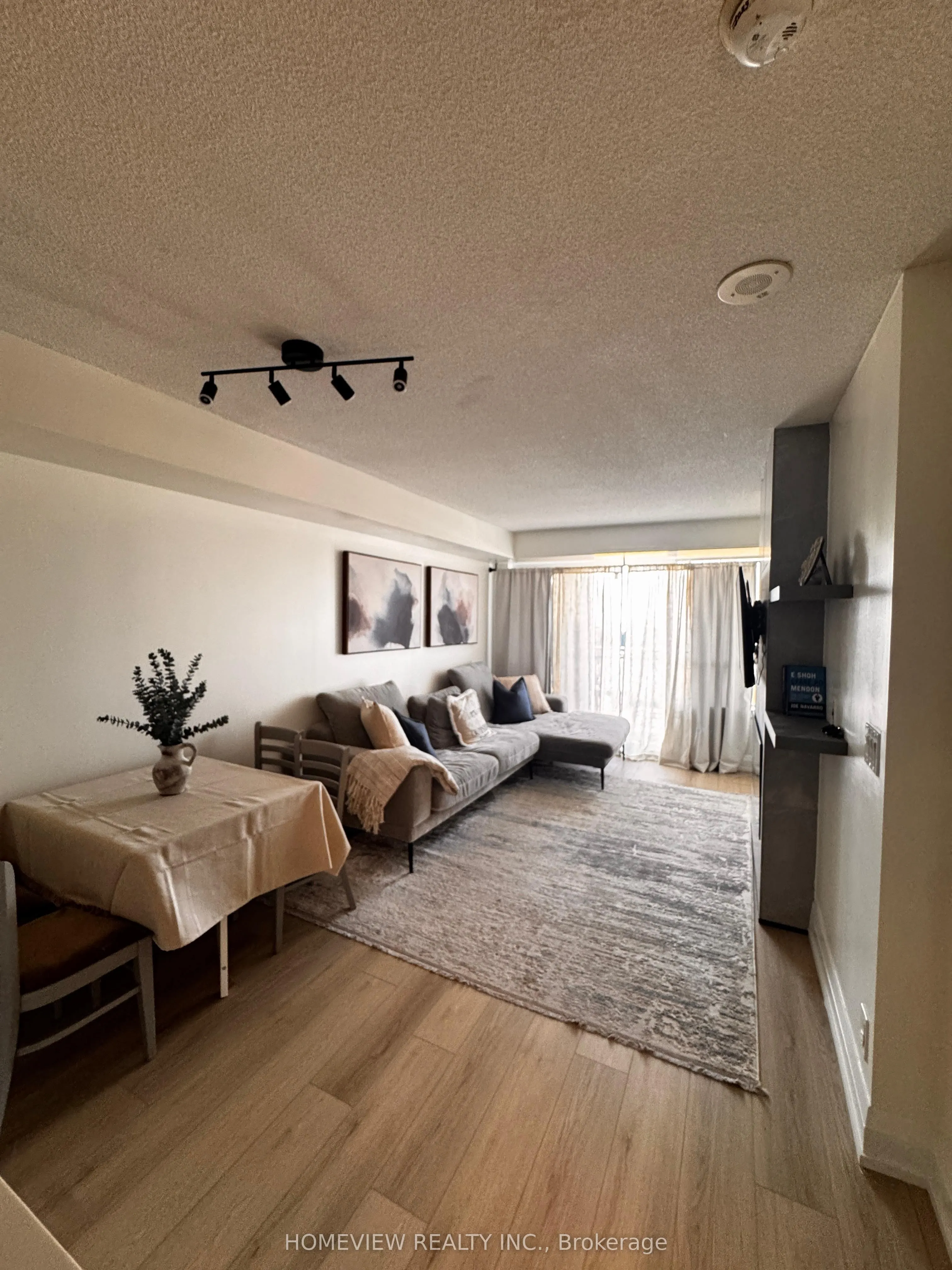 1070 Sheppard Avenue W, #1211