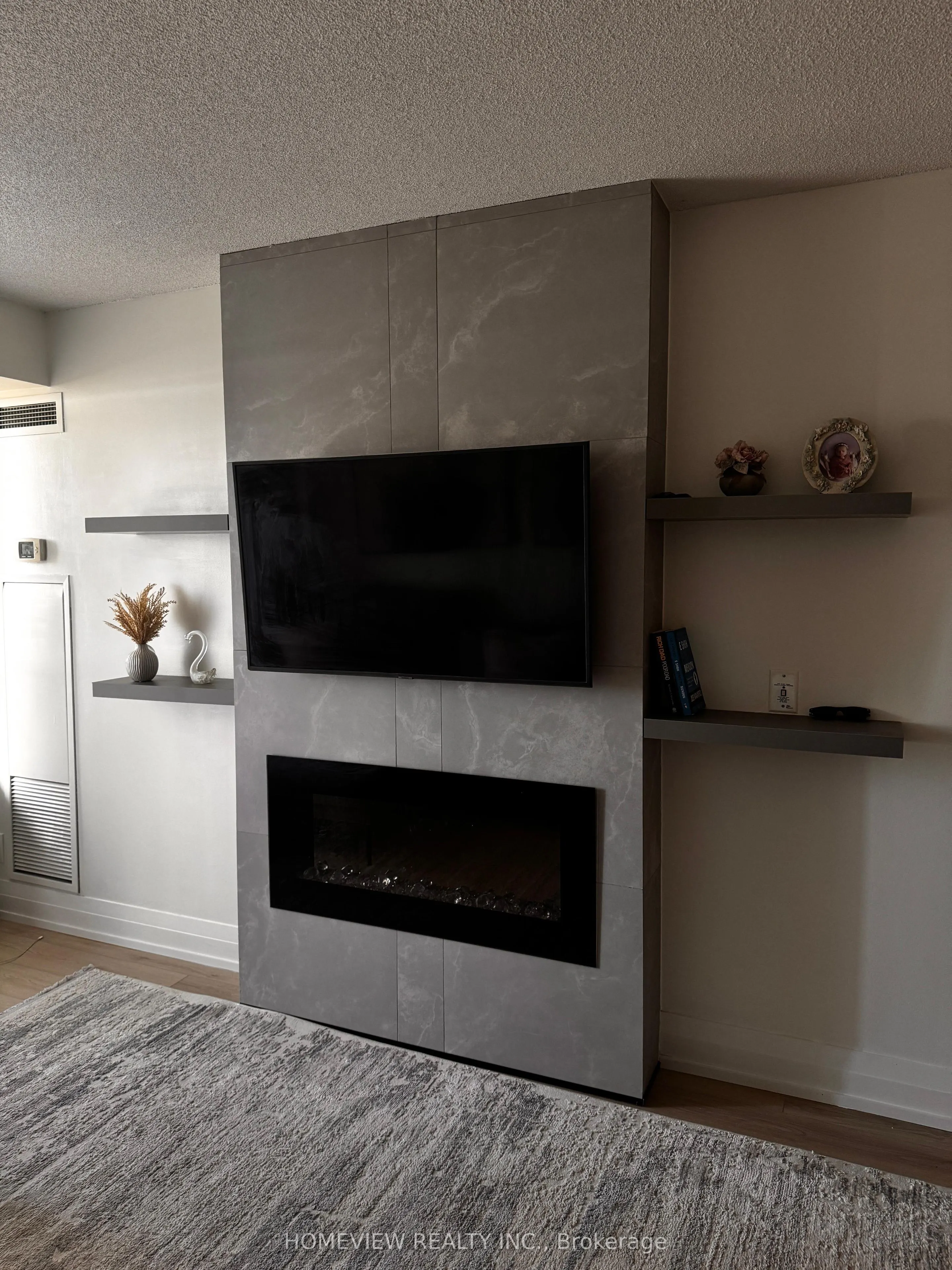 1070 Sheppard Avenue W, #1211