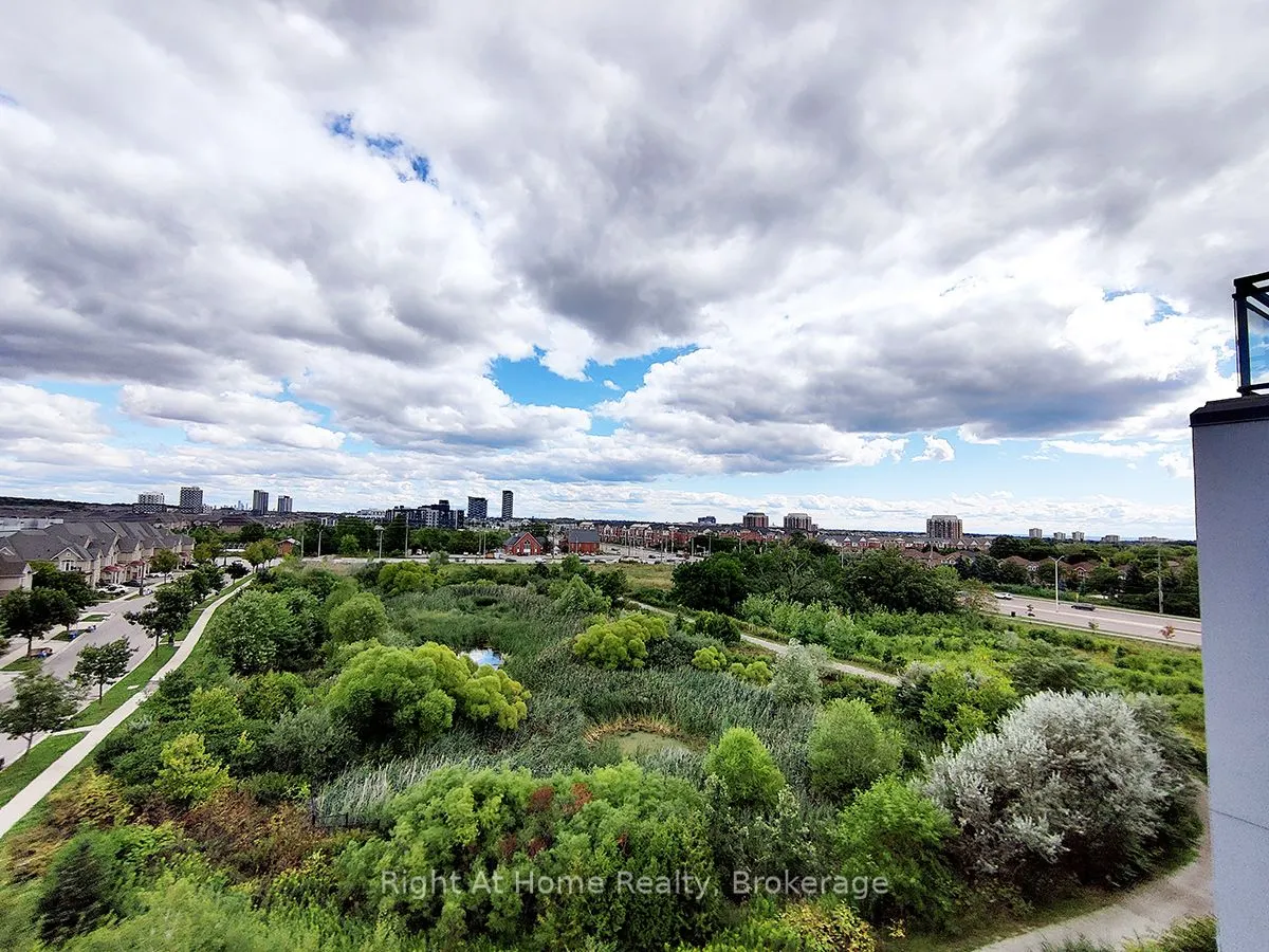 50 Kaitting Trail, #419