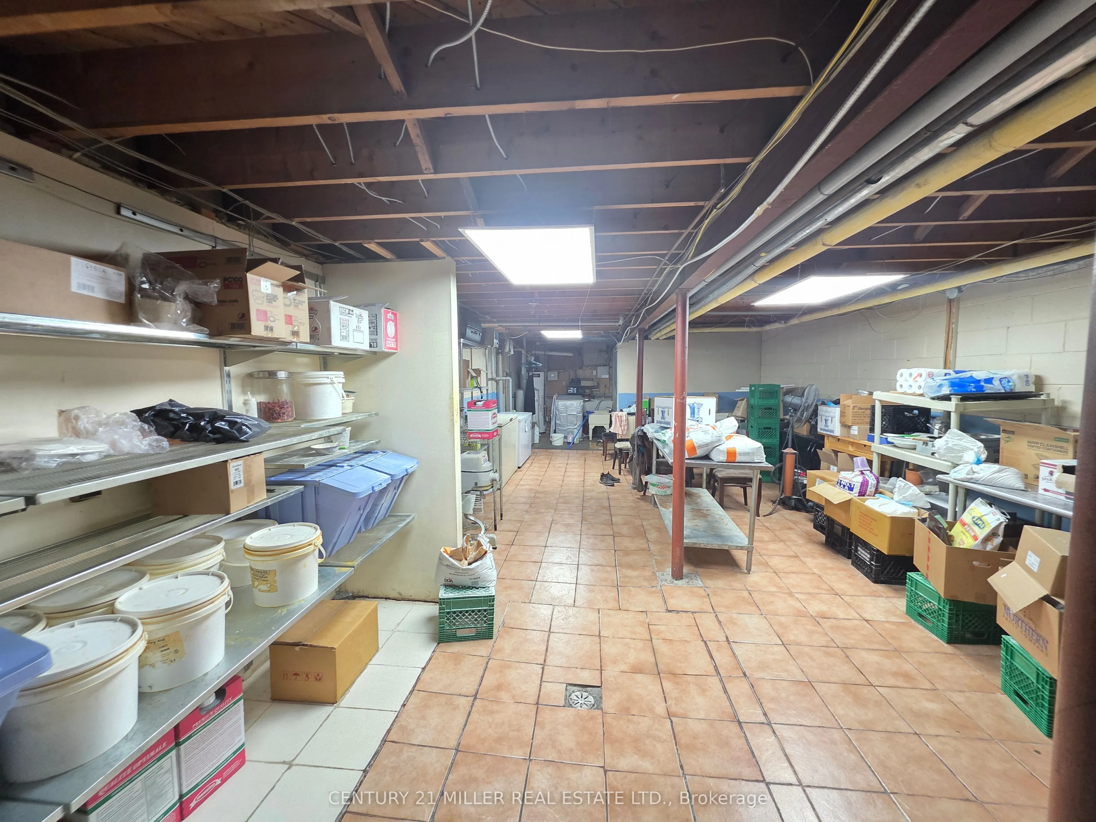 3321 Bloor Street W