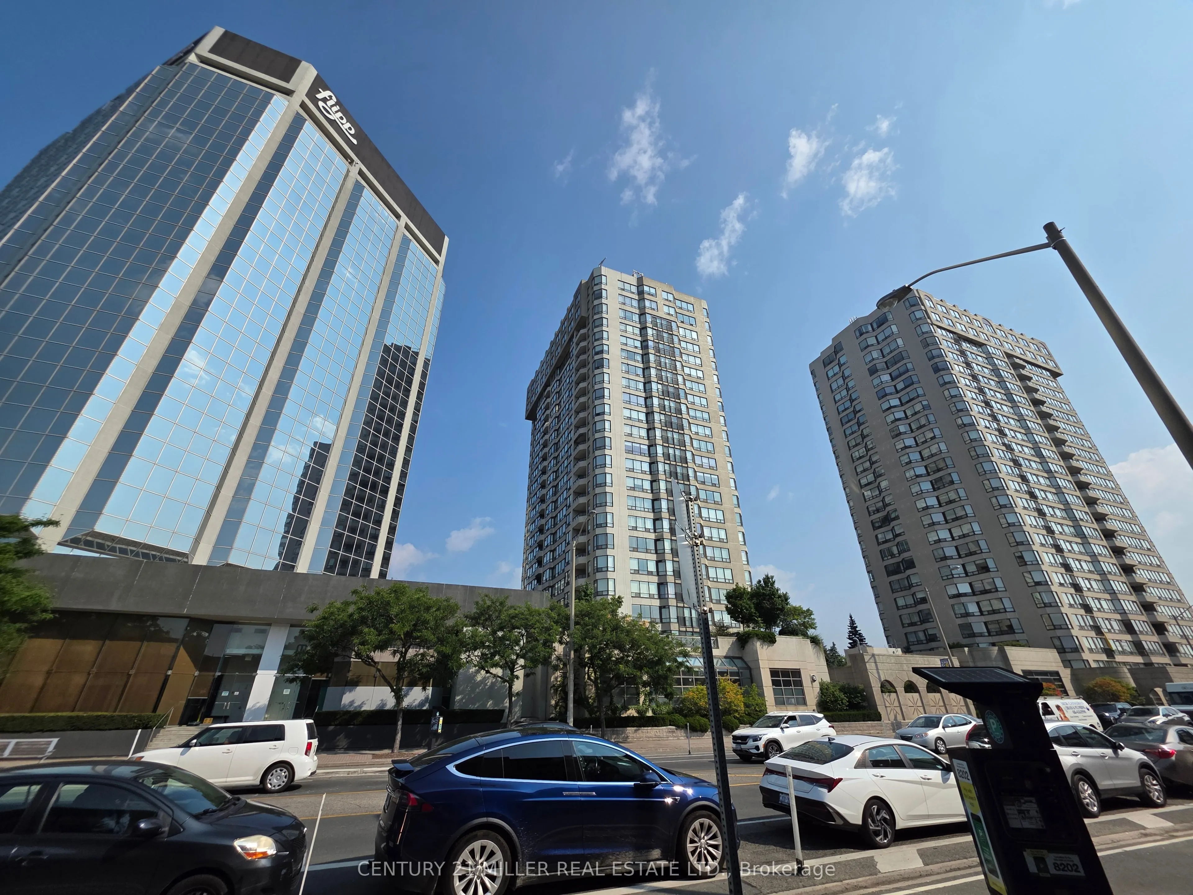 3321 Bloor Street W