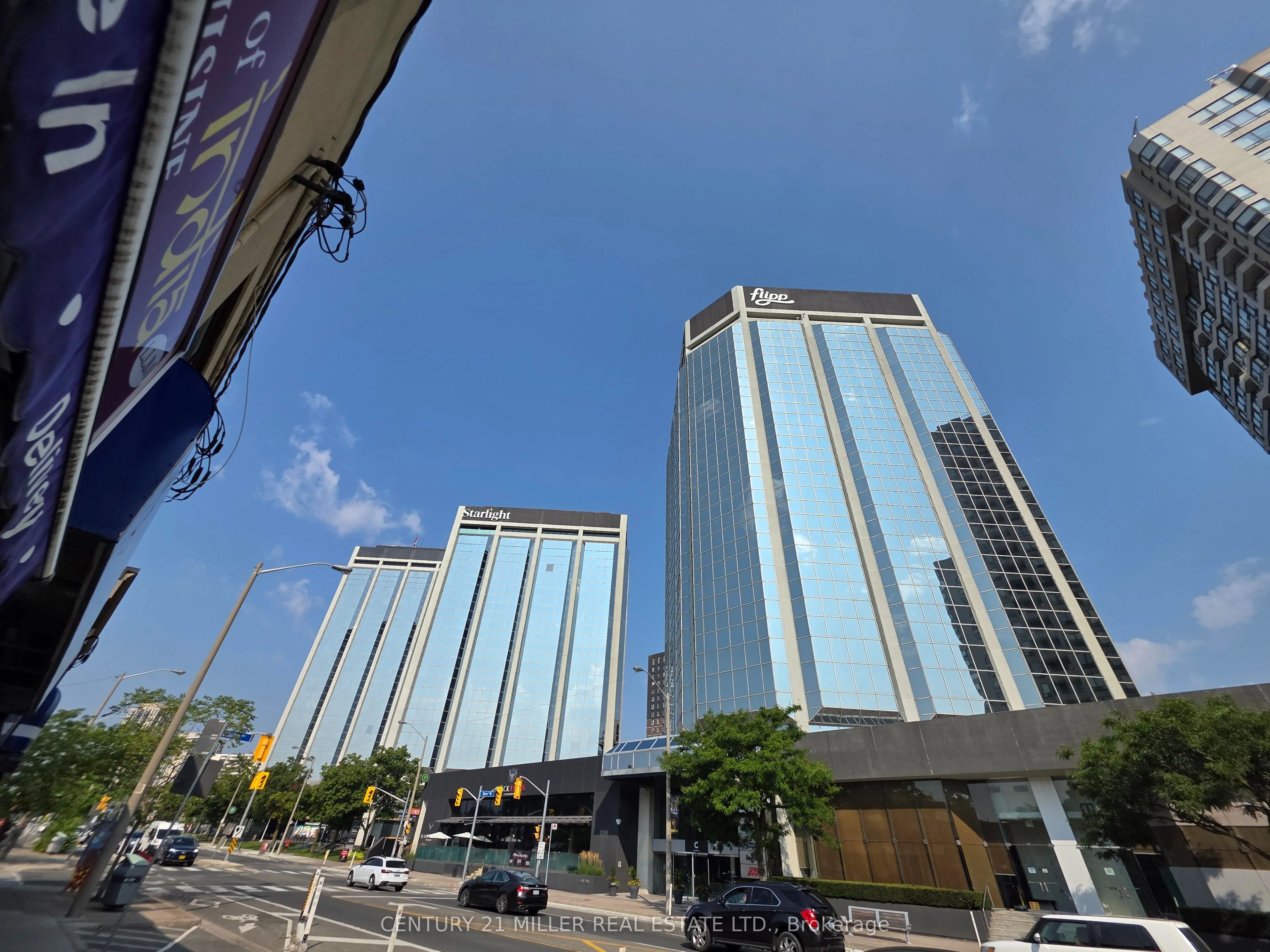 3321 Bloor Street W