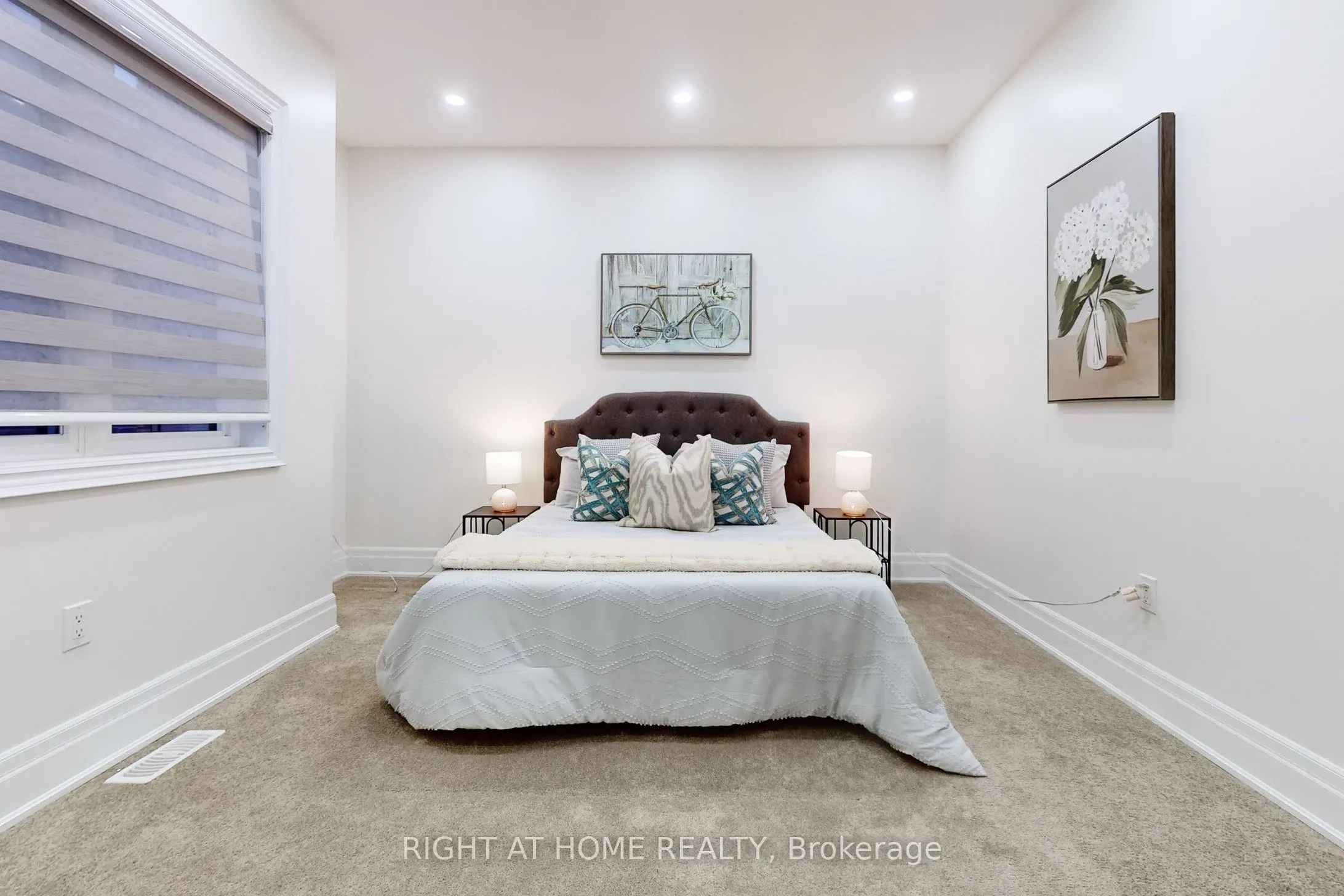 1199 QUEENS PLATE Road E