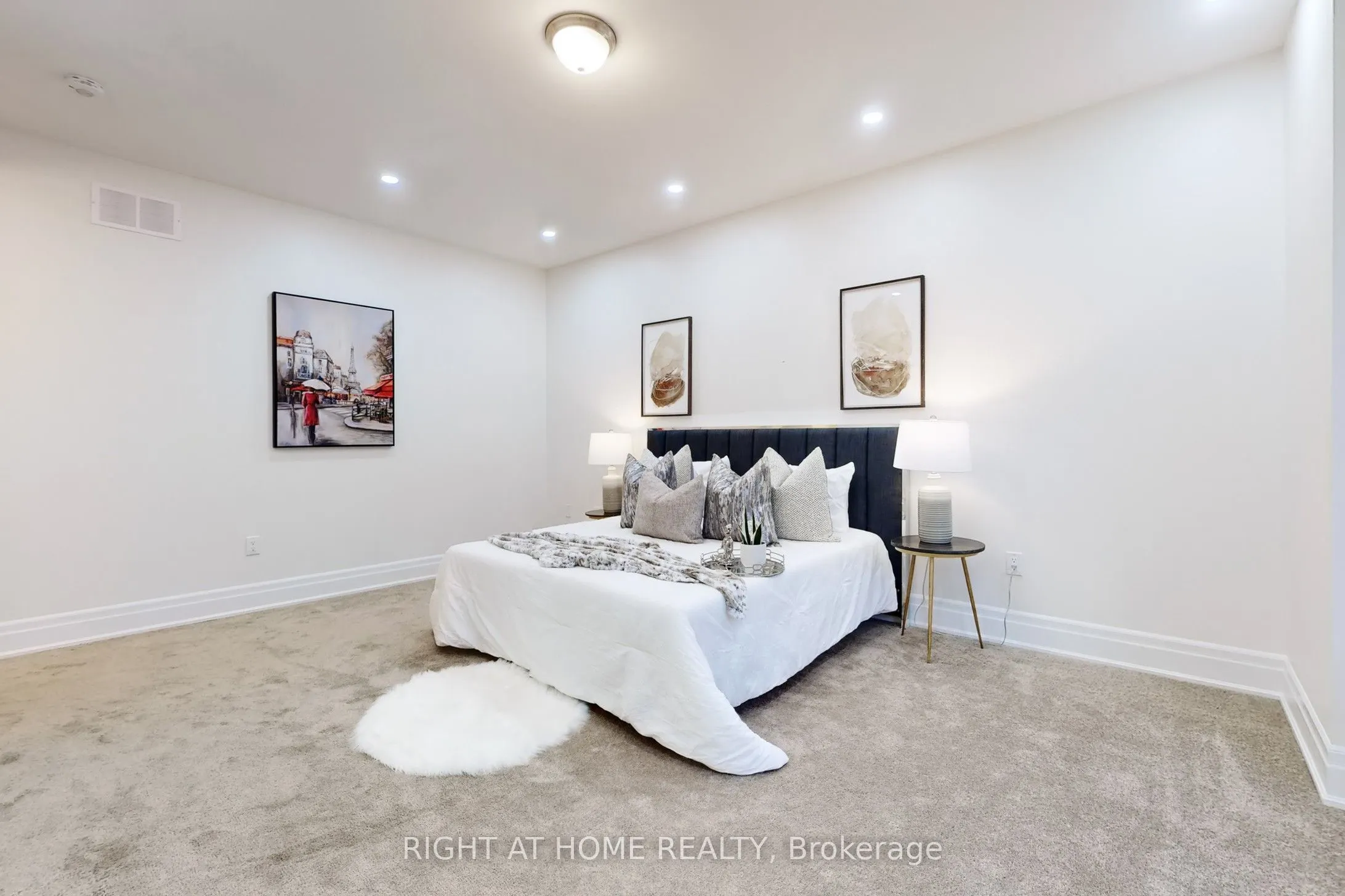 1199 QUEENS PLATE Road E
