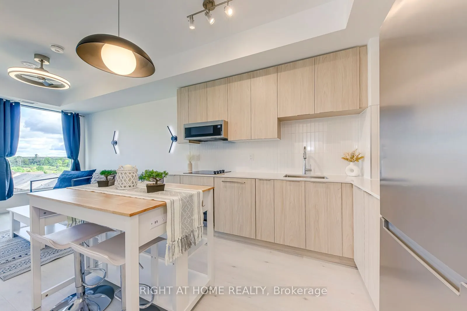 2501 Saw Whet Boulevard, #538