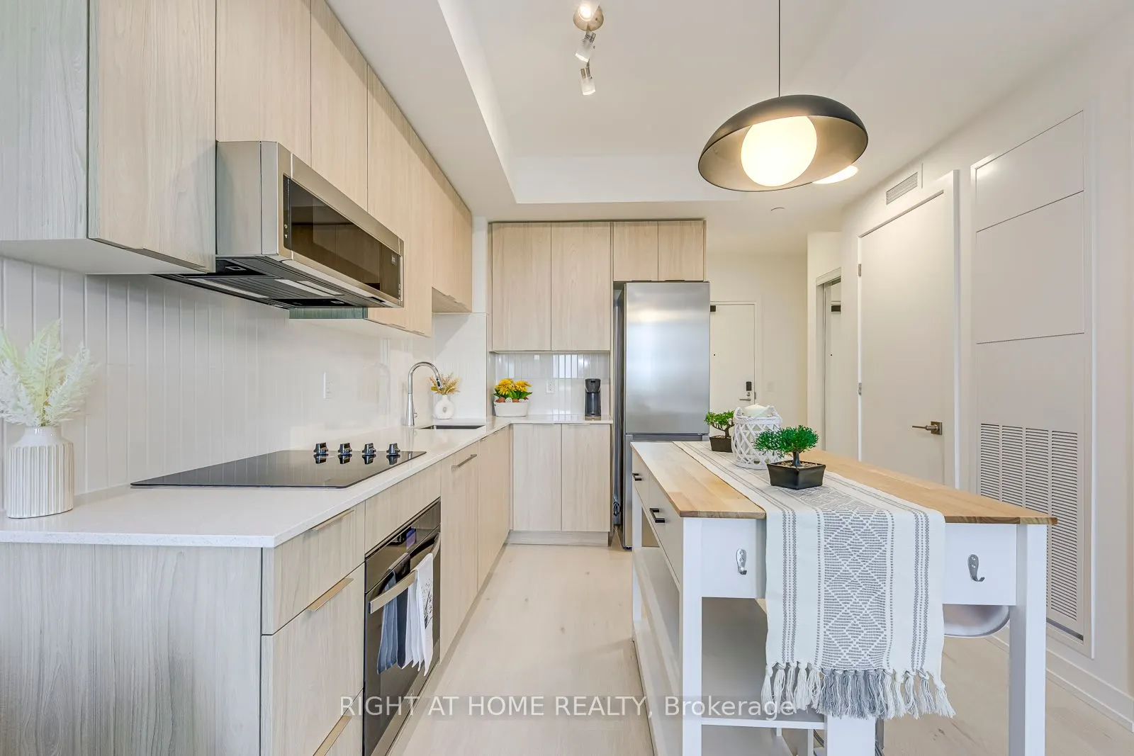 2501 Saw Whet Boulevard, #538