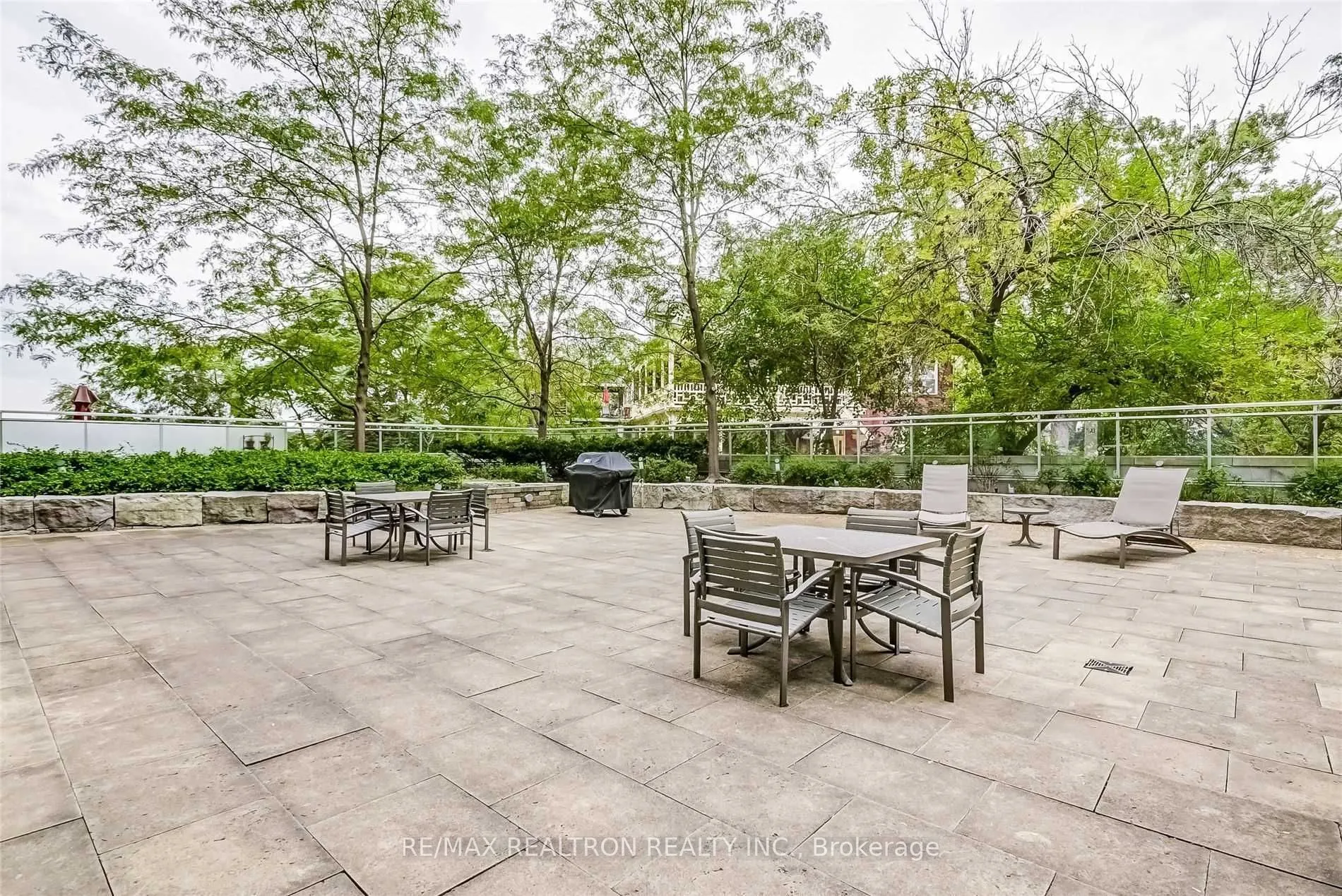 20 Gothic Avenue, #309