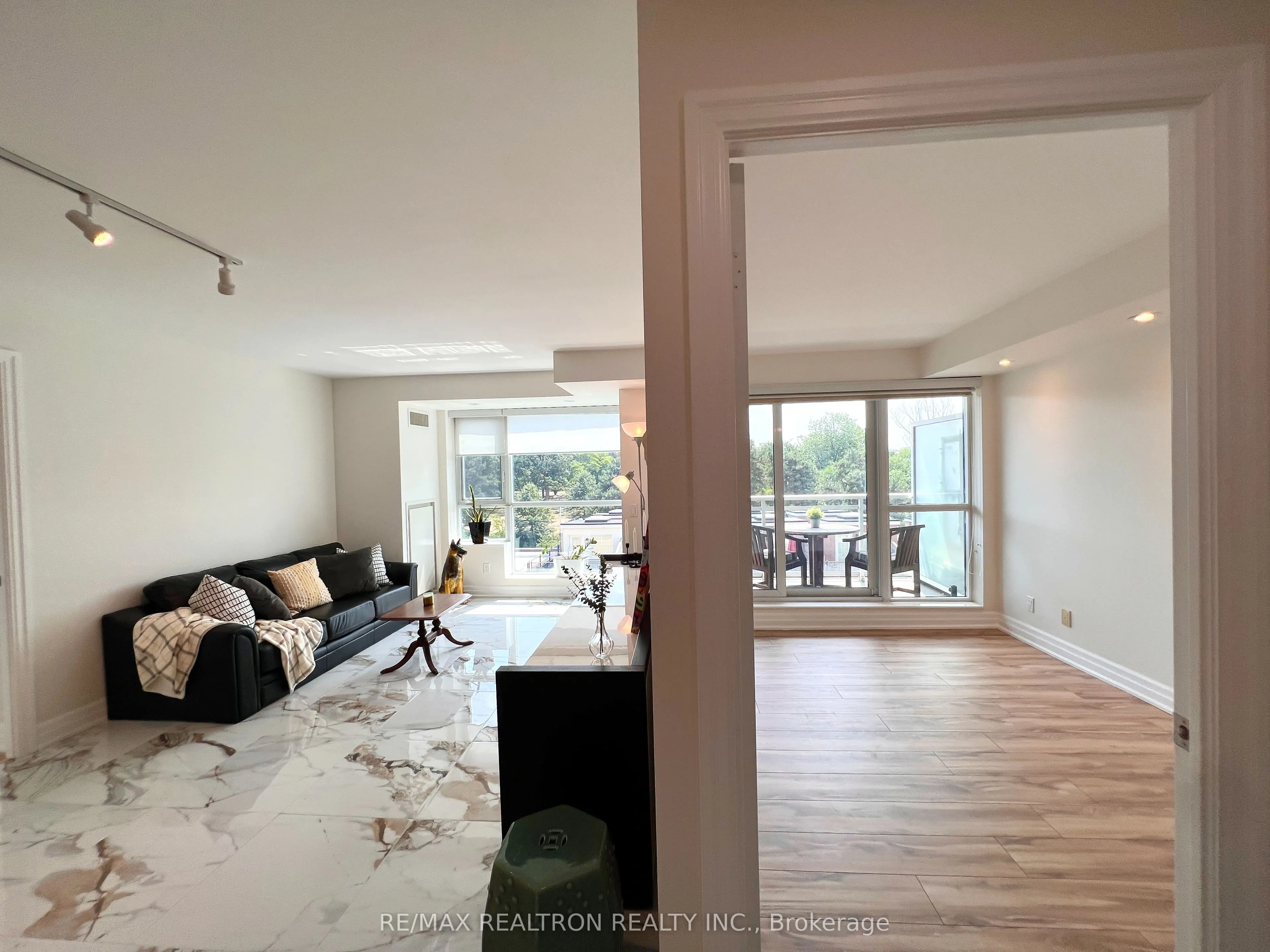 20 Gothic Avenue, #309