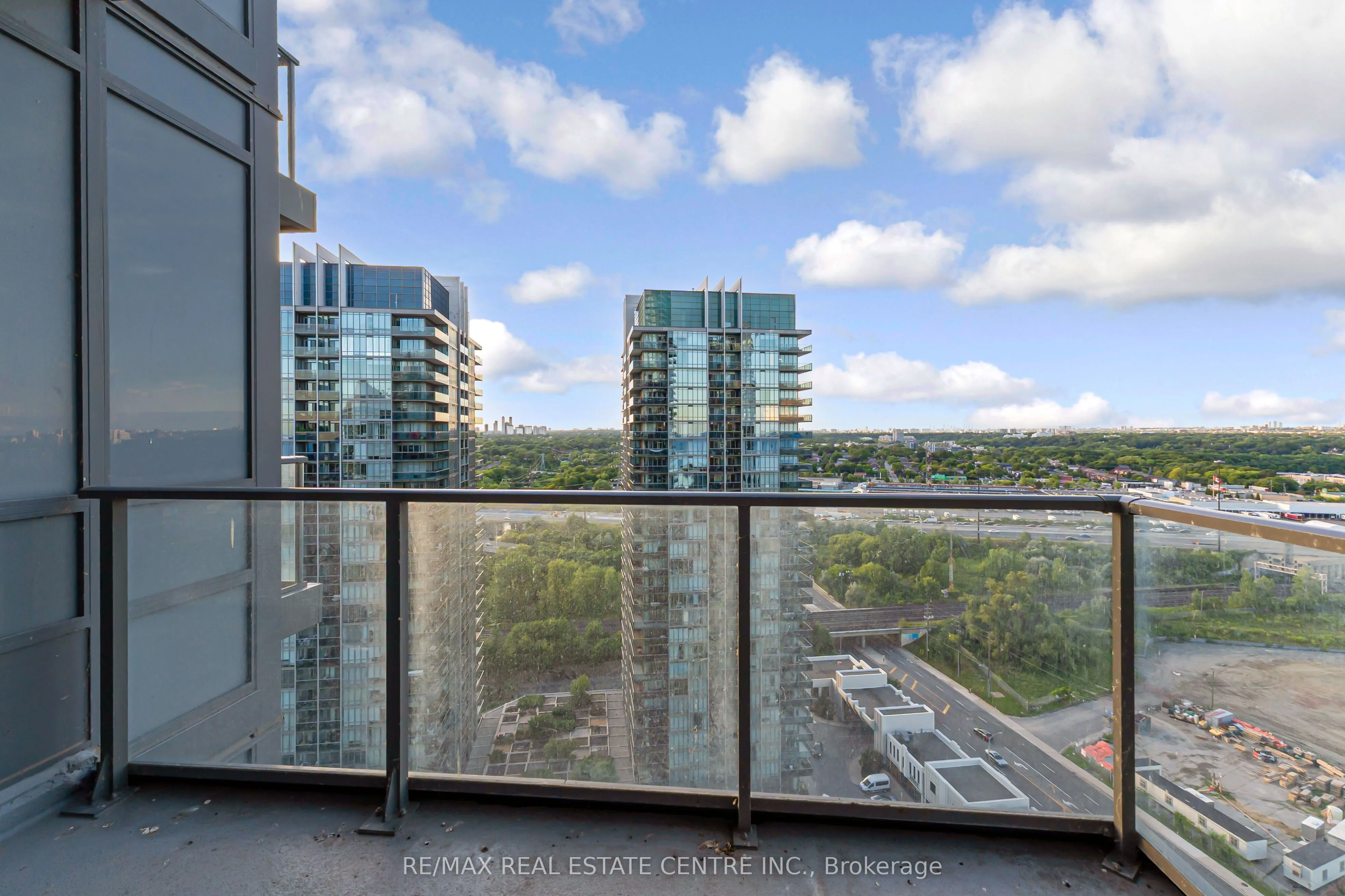 36 Park Lawn Road, #2209
