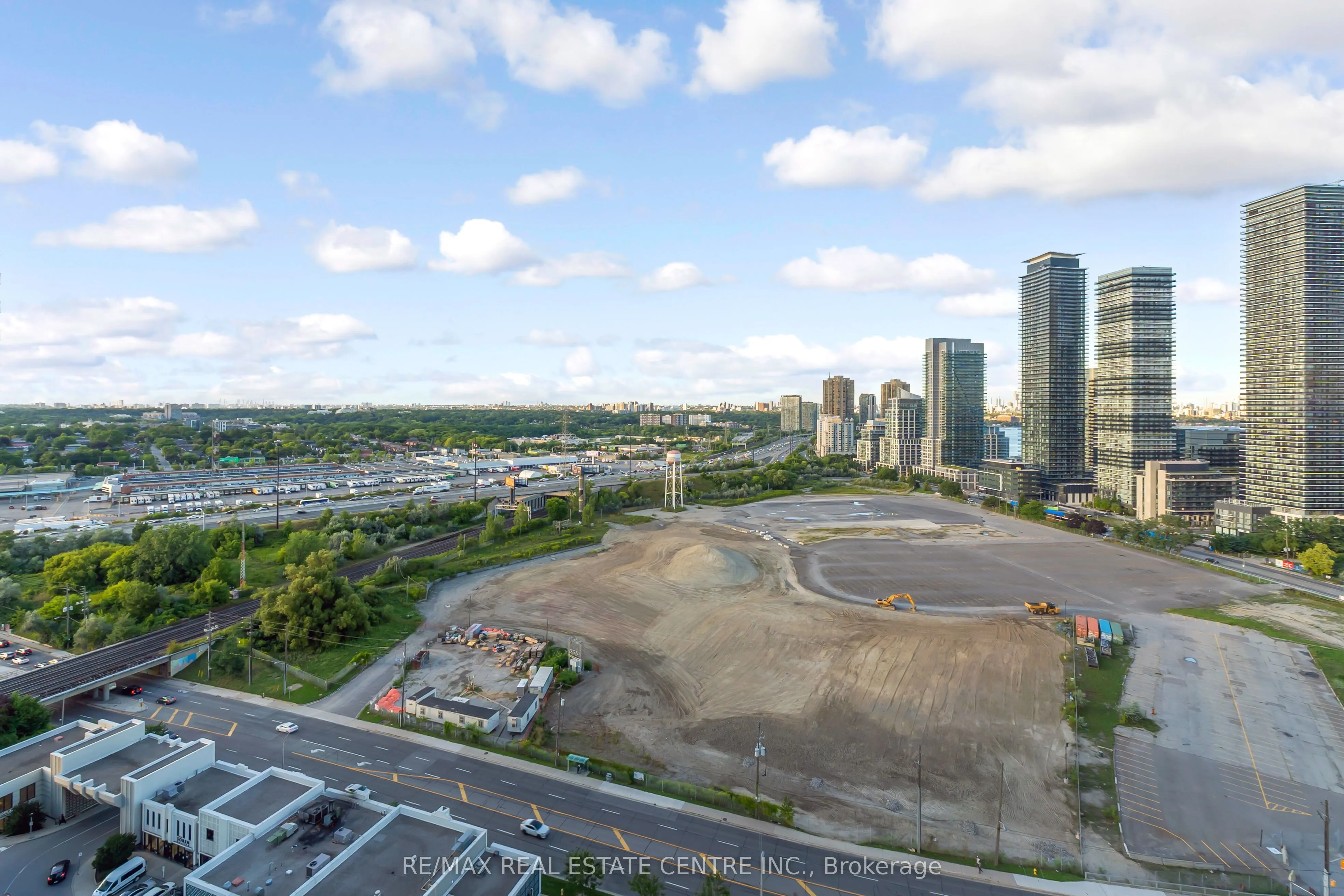 36 Park Lawn Road, #2209