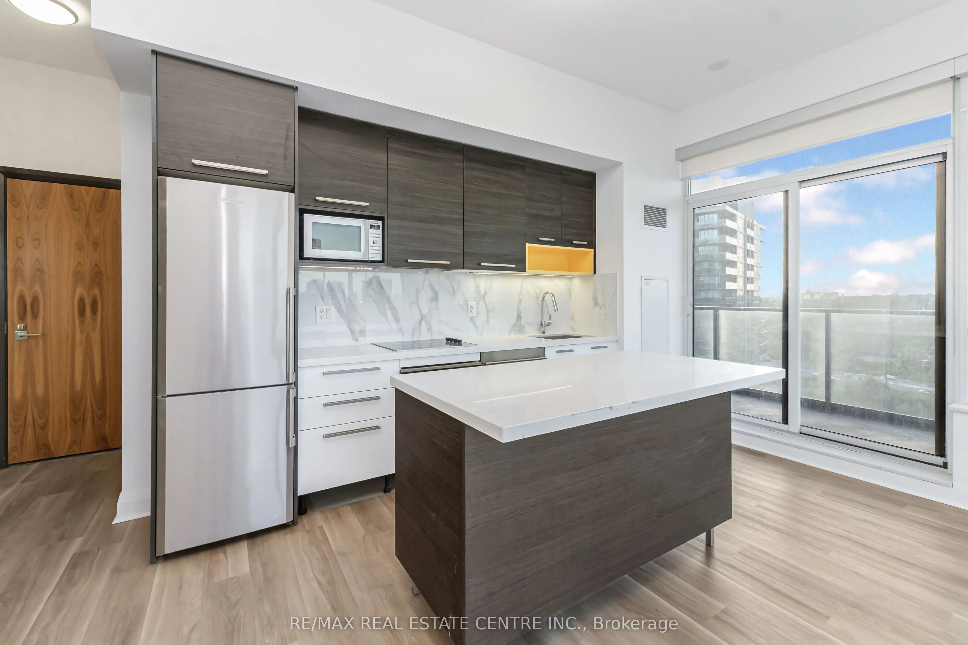 36 Park Lawn Road, #2209