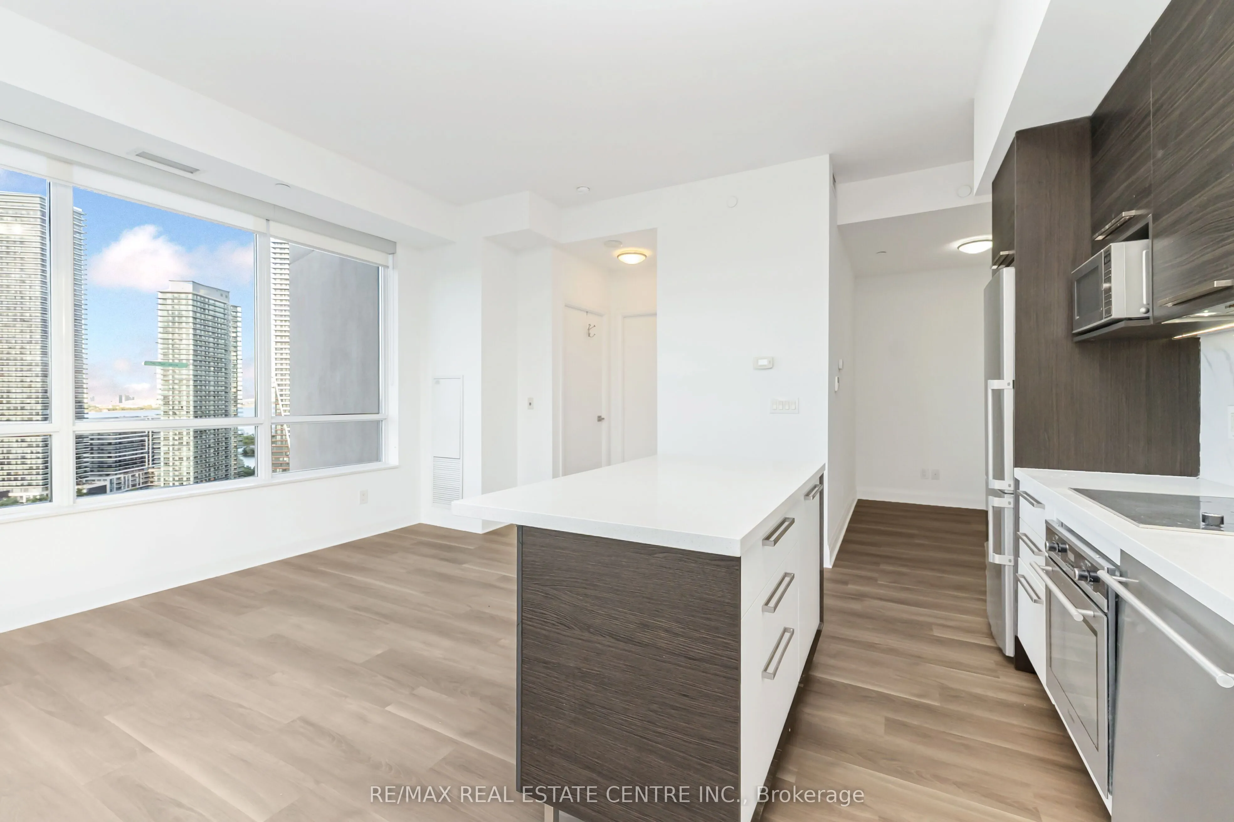 36 Park Lawn Road, #2209