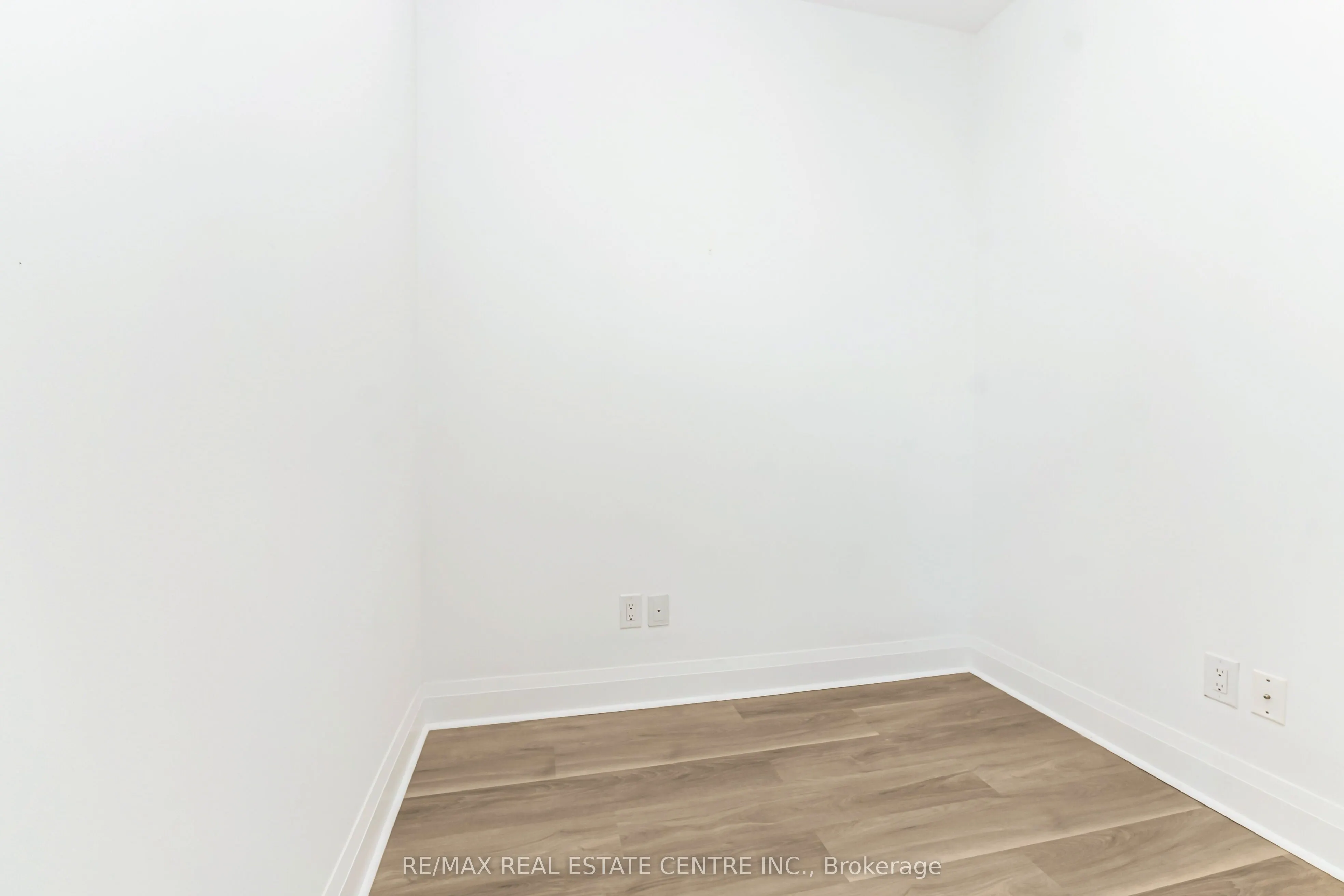 36 Park Lawn Road, #2209