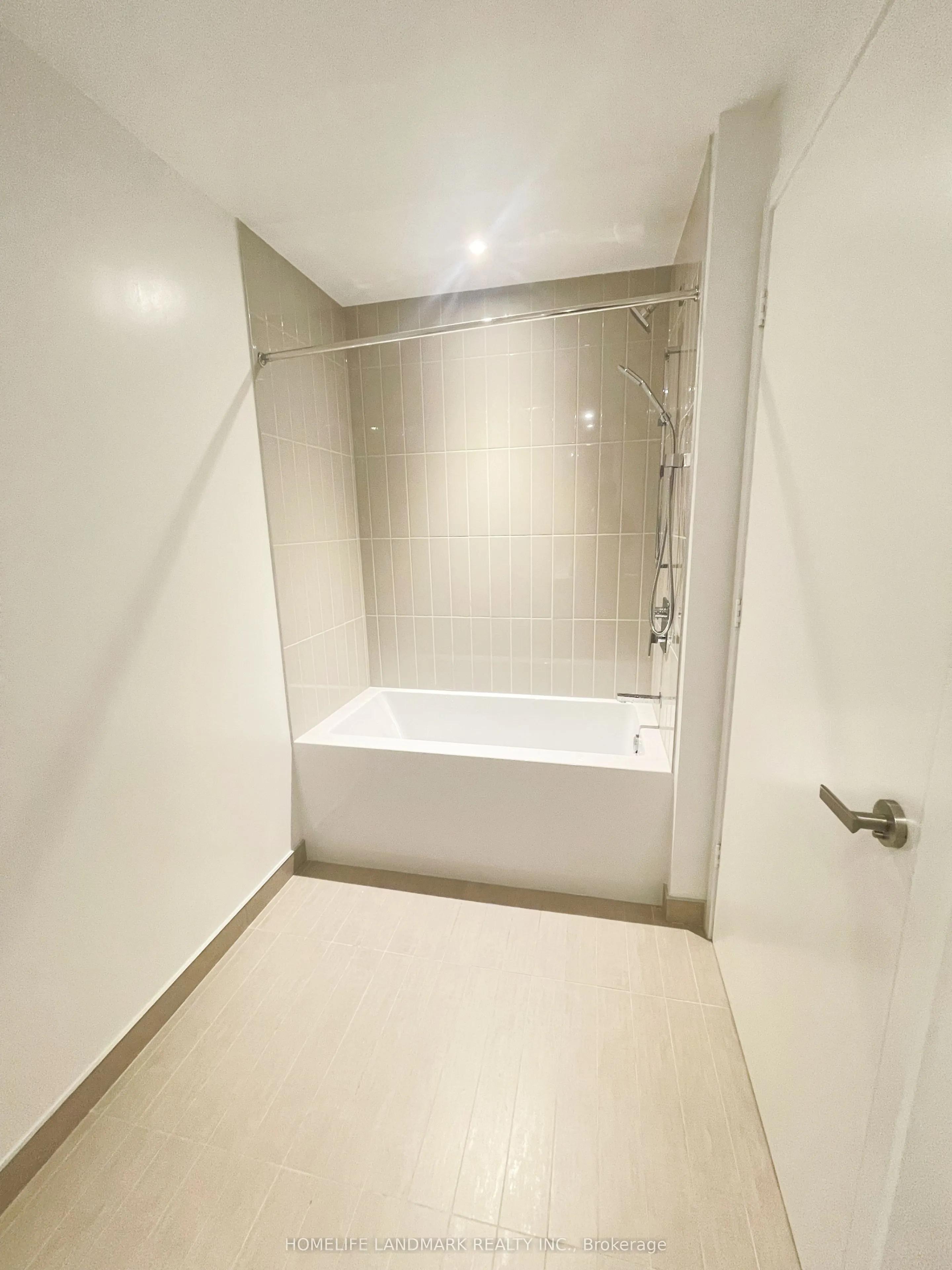 3900 Confederation Parkway, #2812