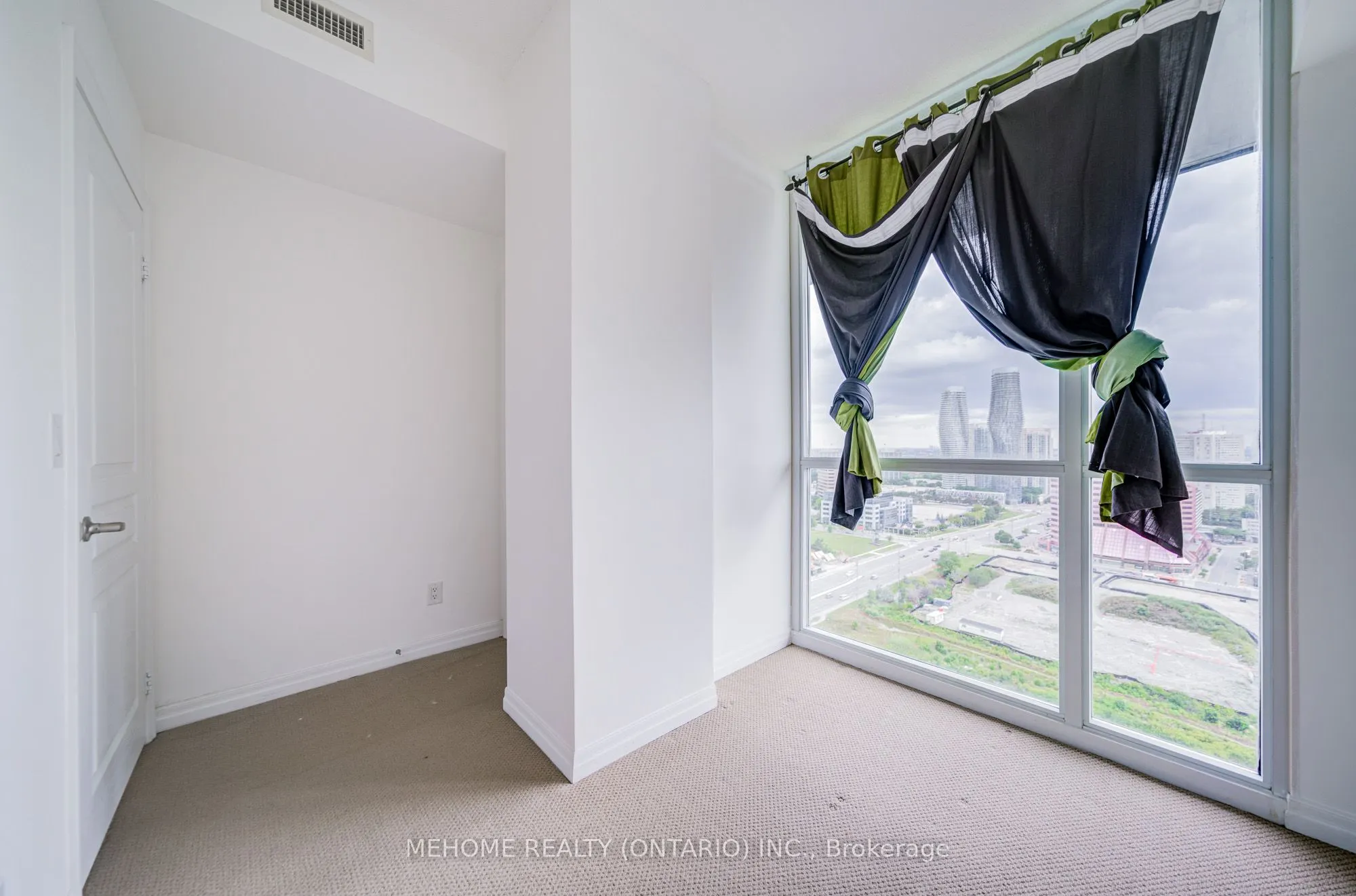 223 Webb Drive, #2103