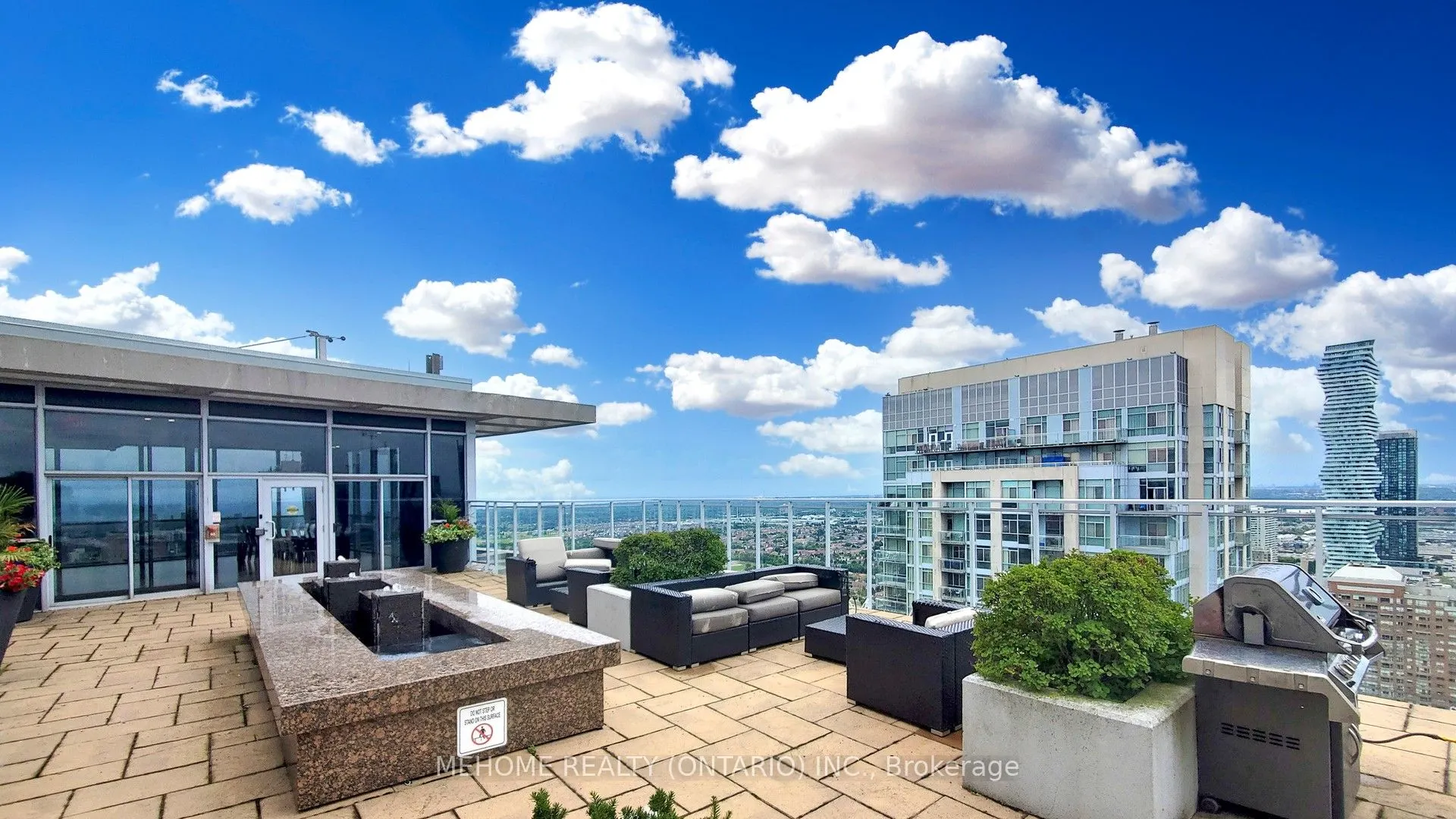 223 Webb Drive, #2103