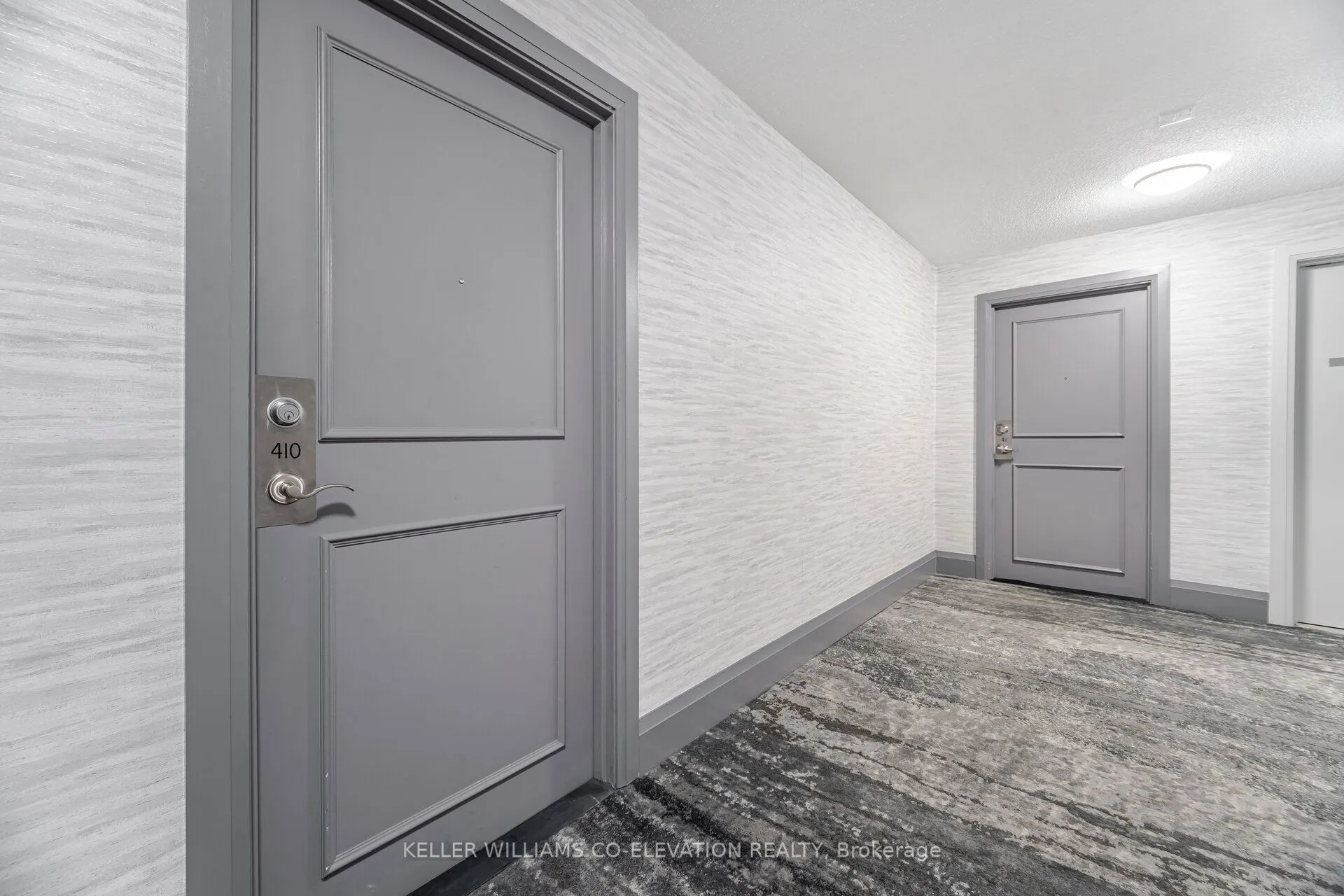 2088 Lawrence Avenue W, #410