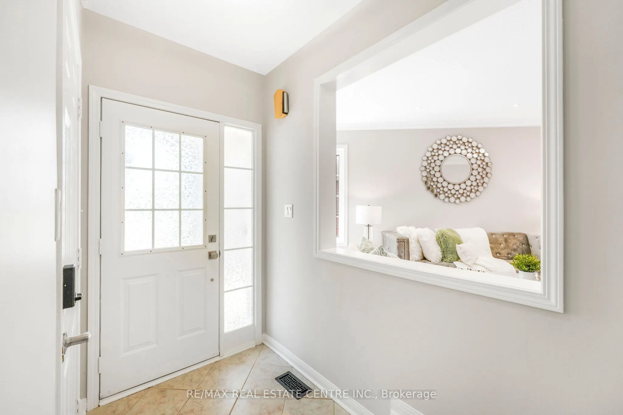 7280 Cork Tree Row