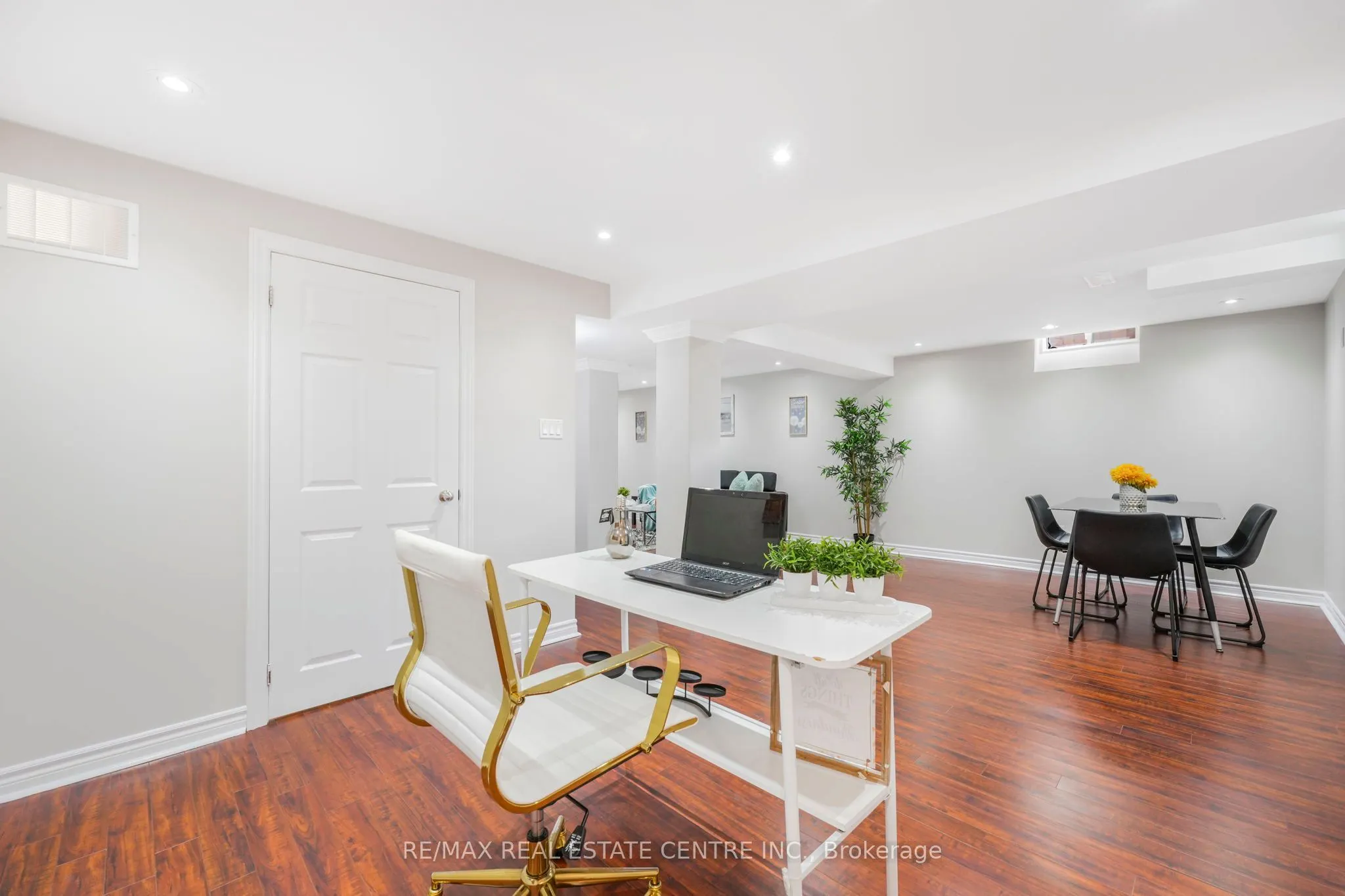 7280 Cork Tree Row