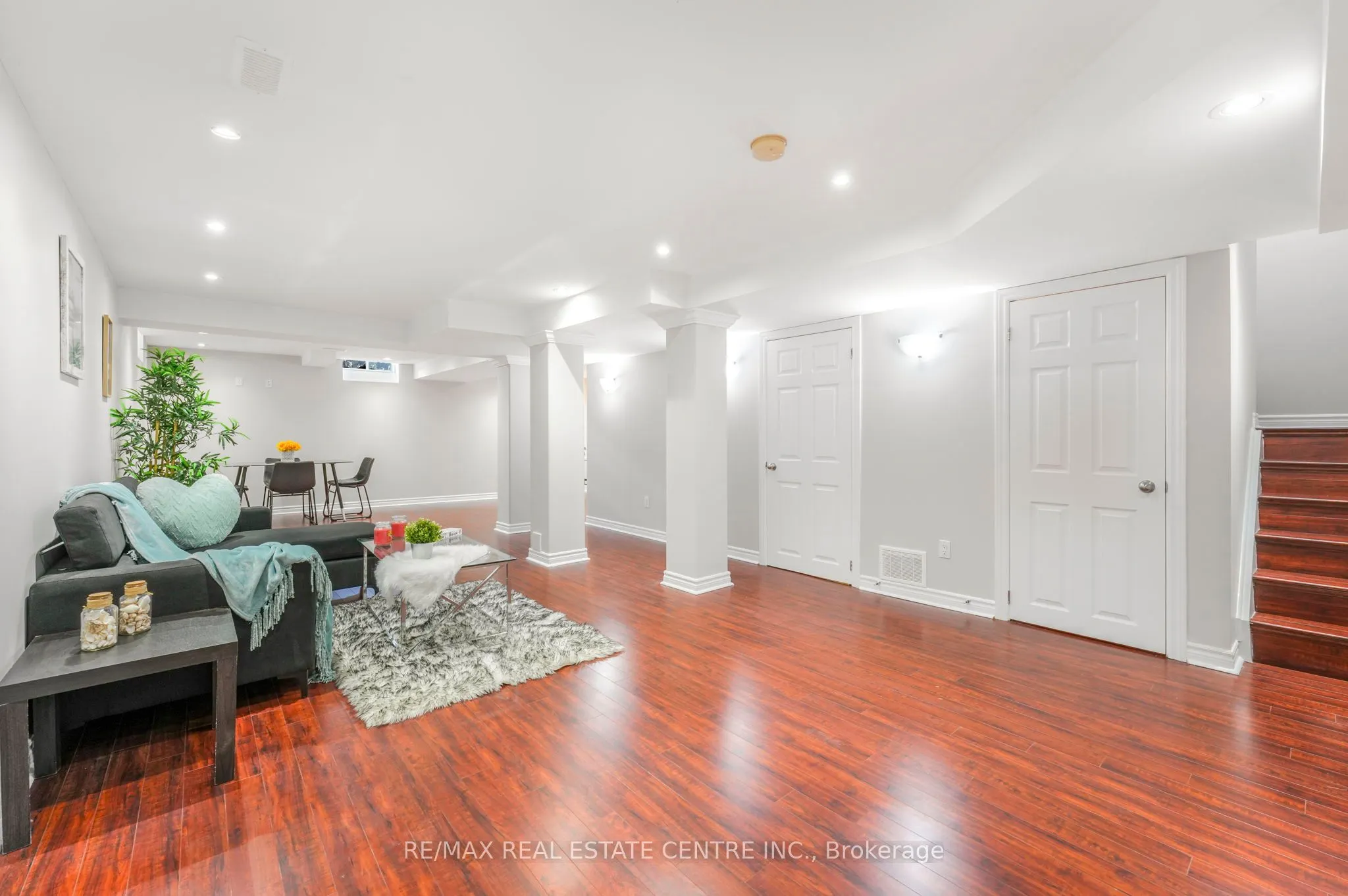 7280 Cork Tree Row