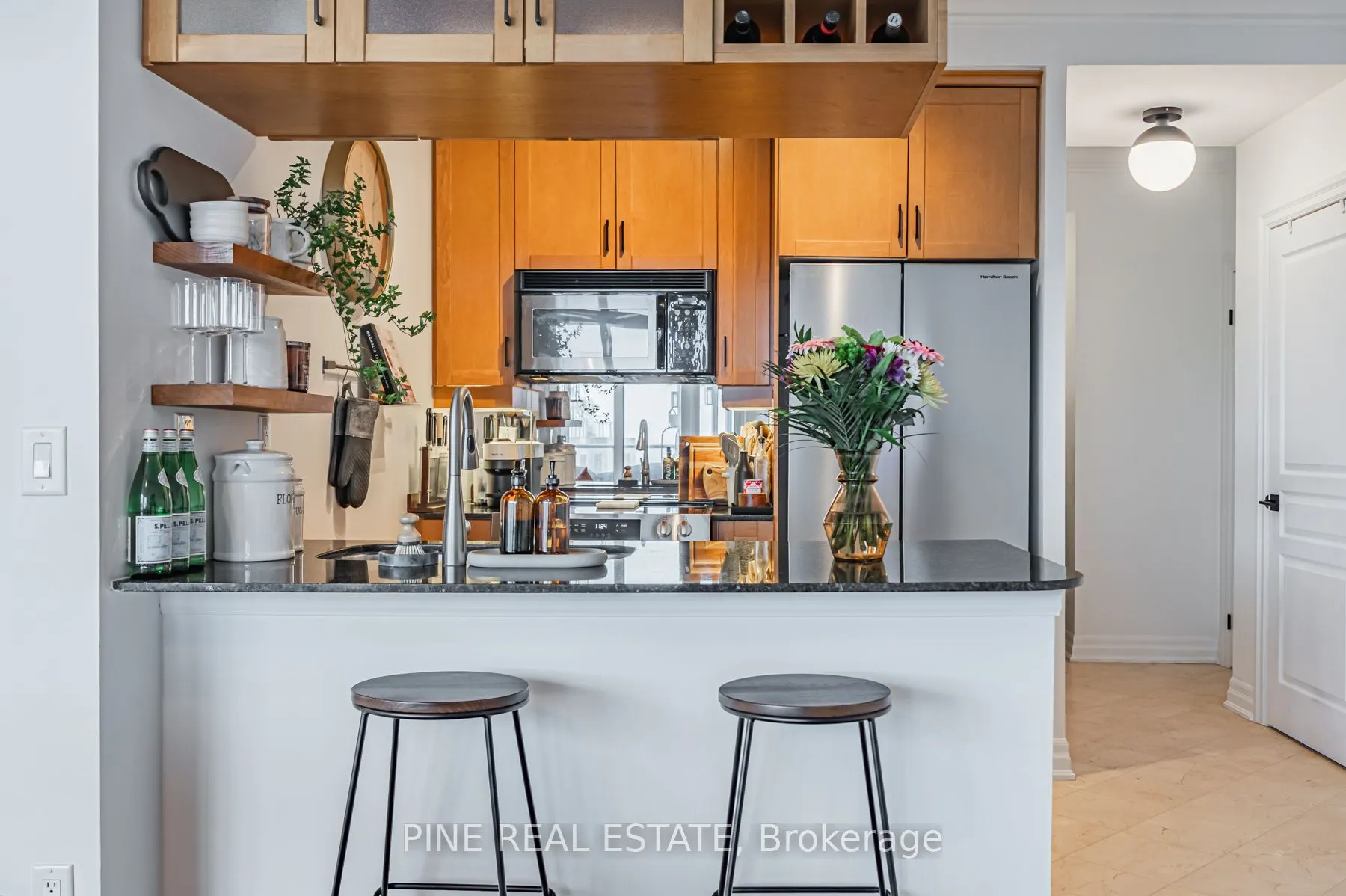 2083 Lake shore Boulevard W, #1112